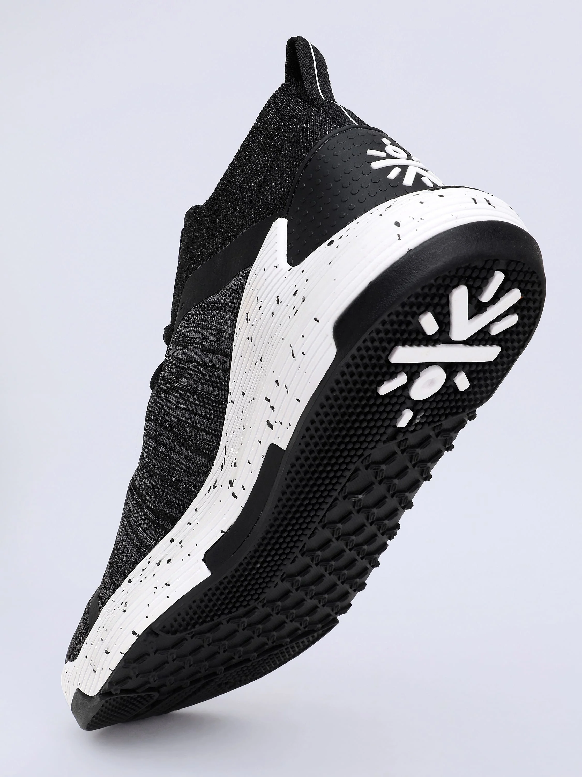 cult Pro-Train Men Training Shoes - Black/White - Image 6
