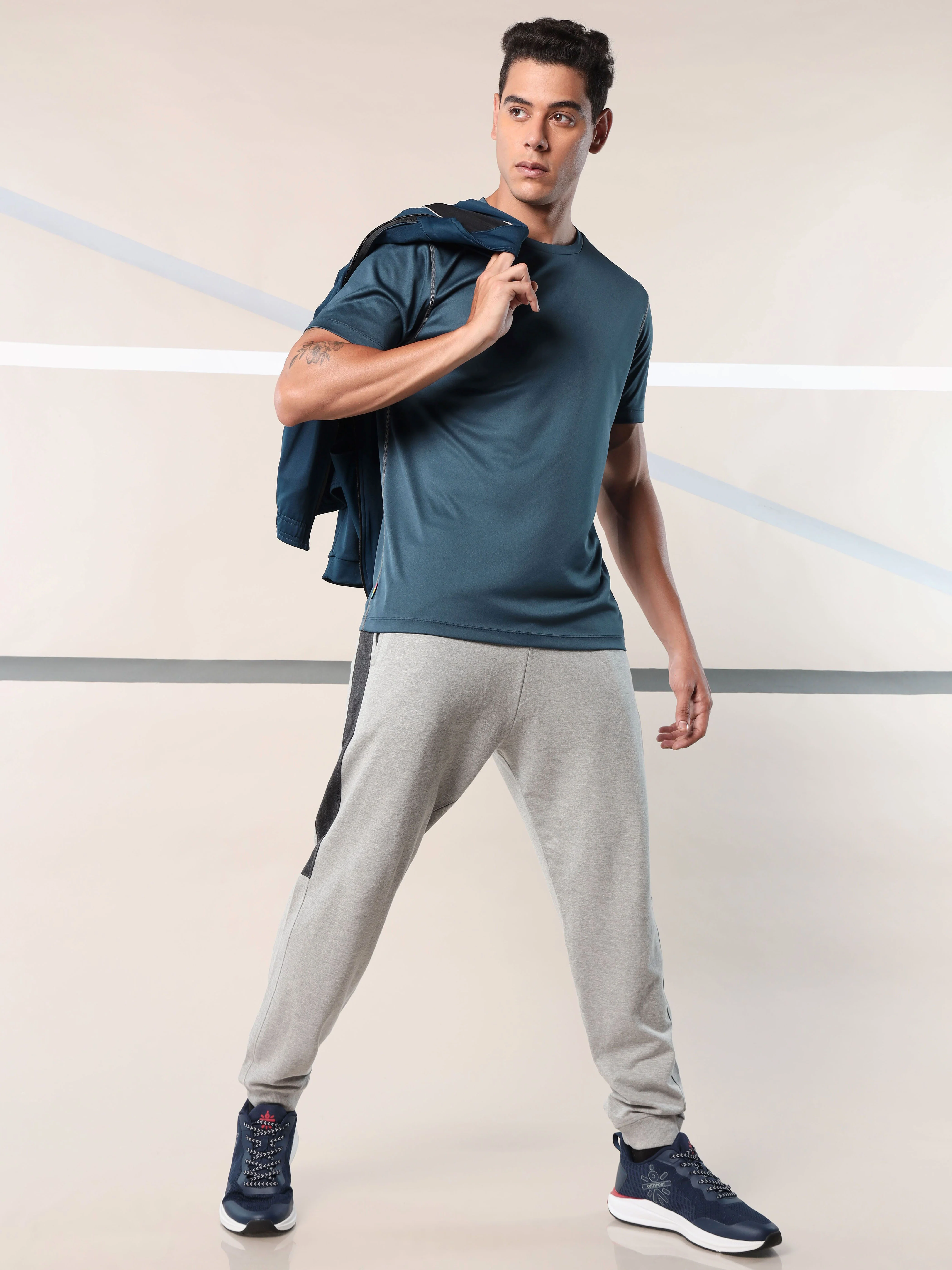 Do It All Performance T-shirt - Image 3