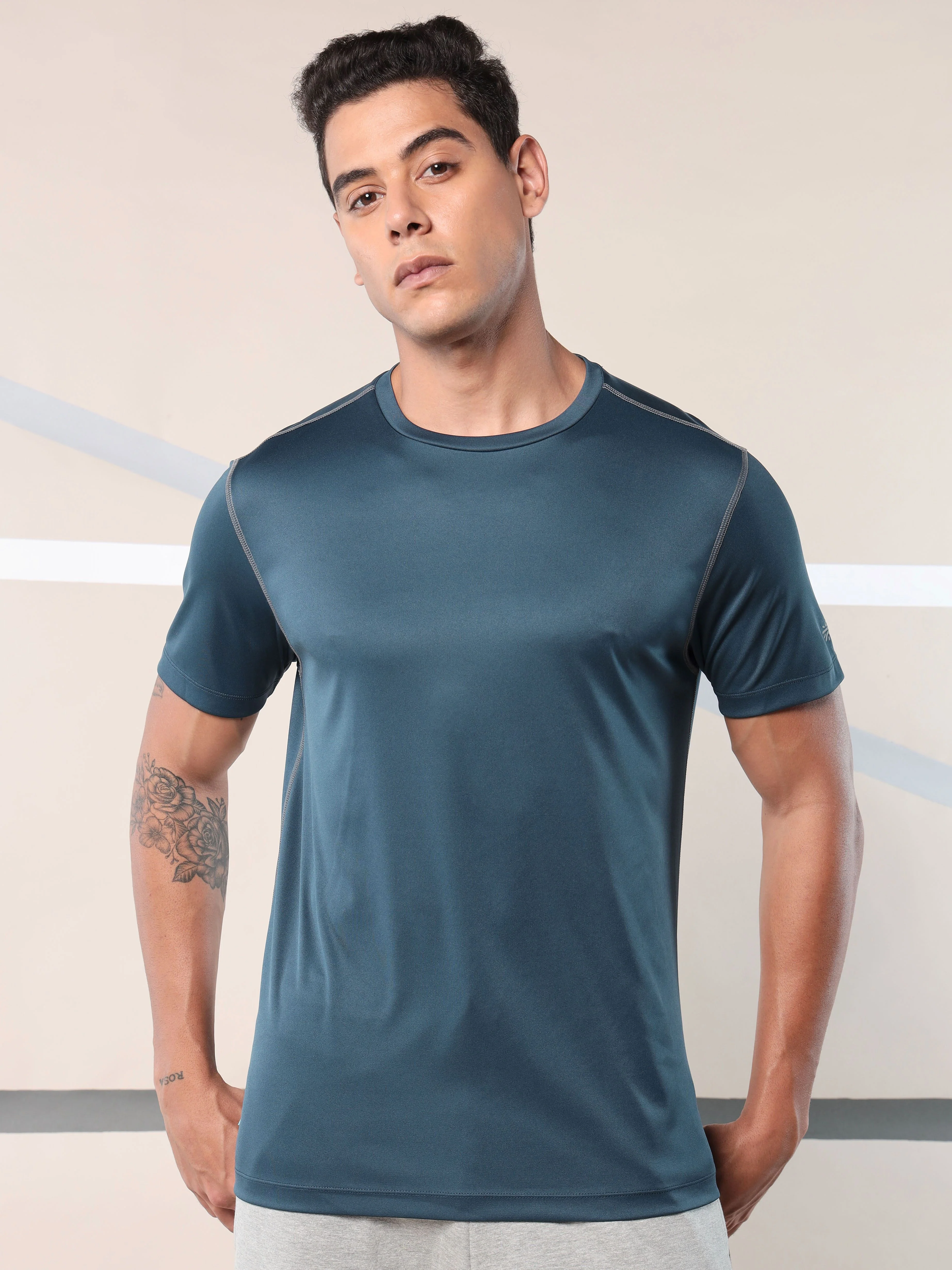 Do It All Performance T-shirt - Image 4