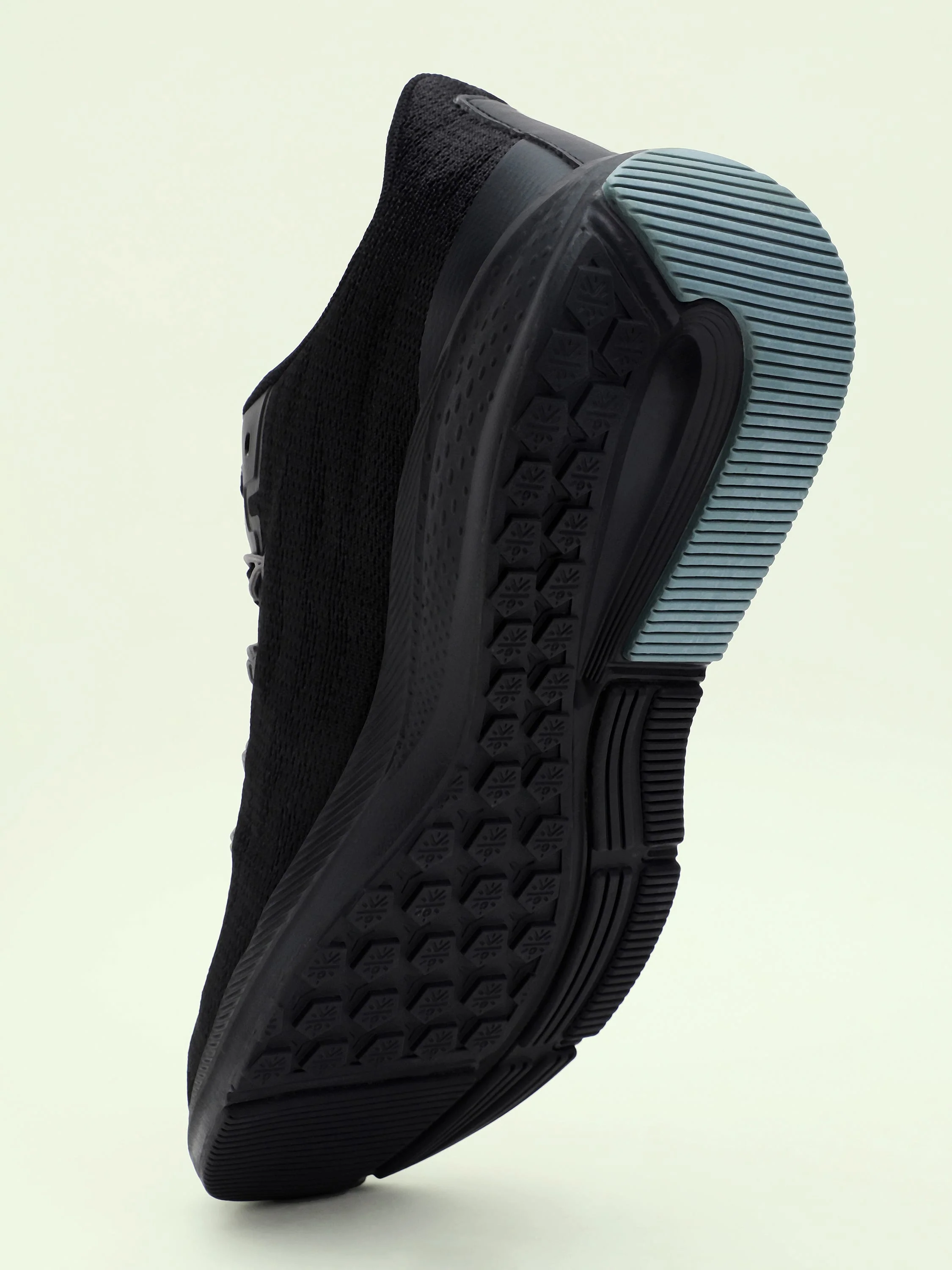 cult Firebird Men Running Shoes - Grey/Black - Image 6