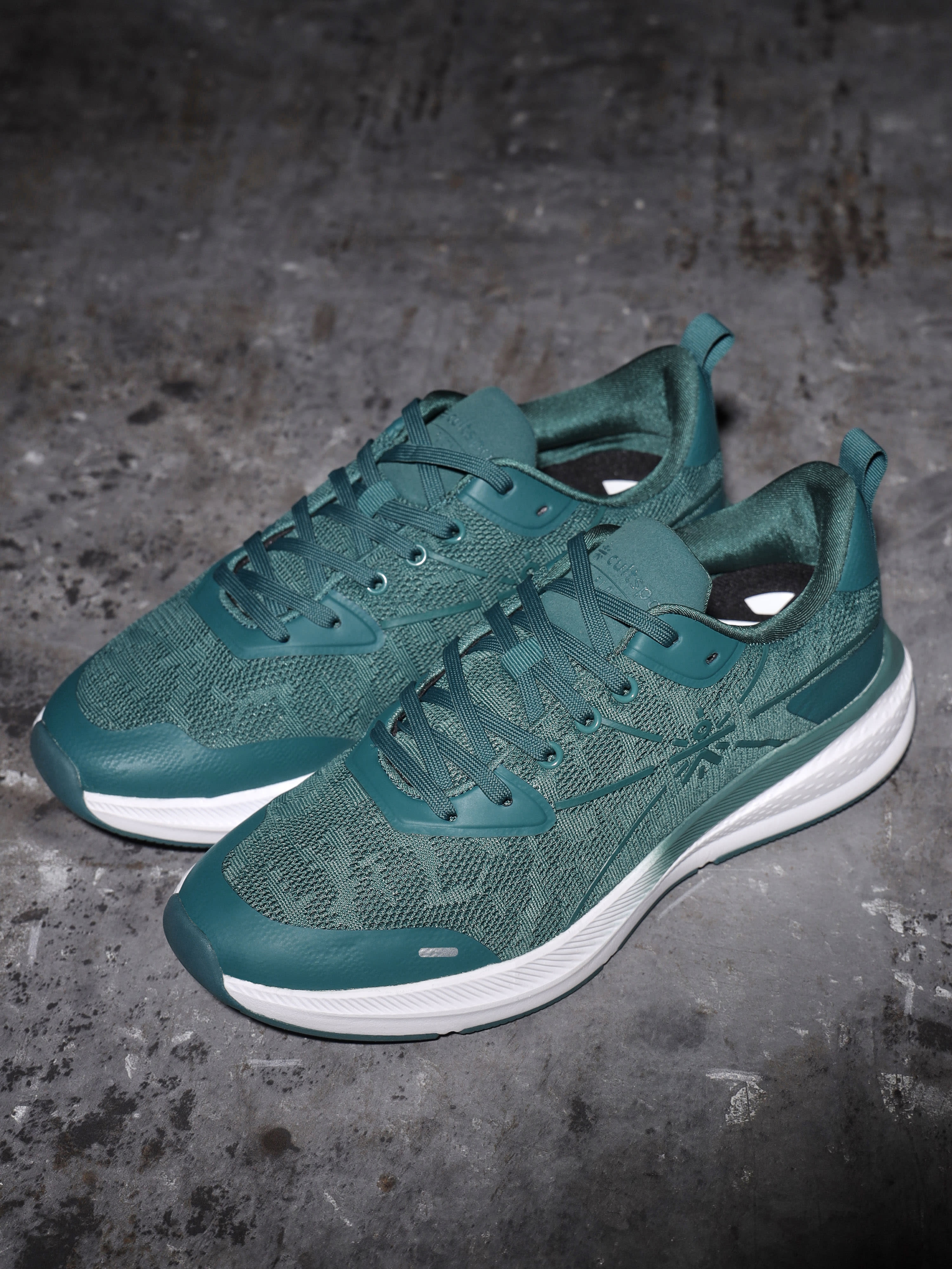 cult Flomo Women Running Shoes - Green/Teal - Image 3