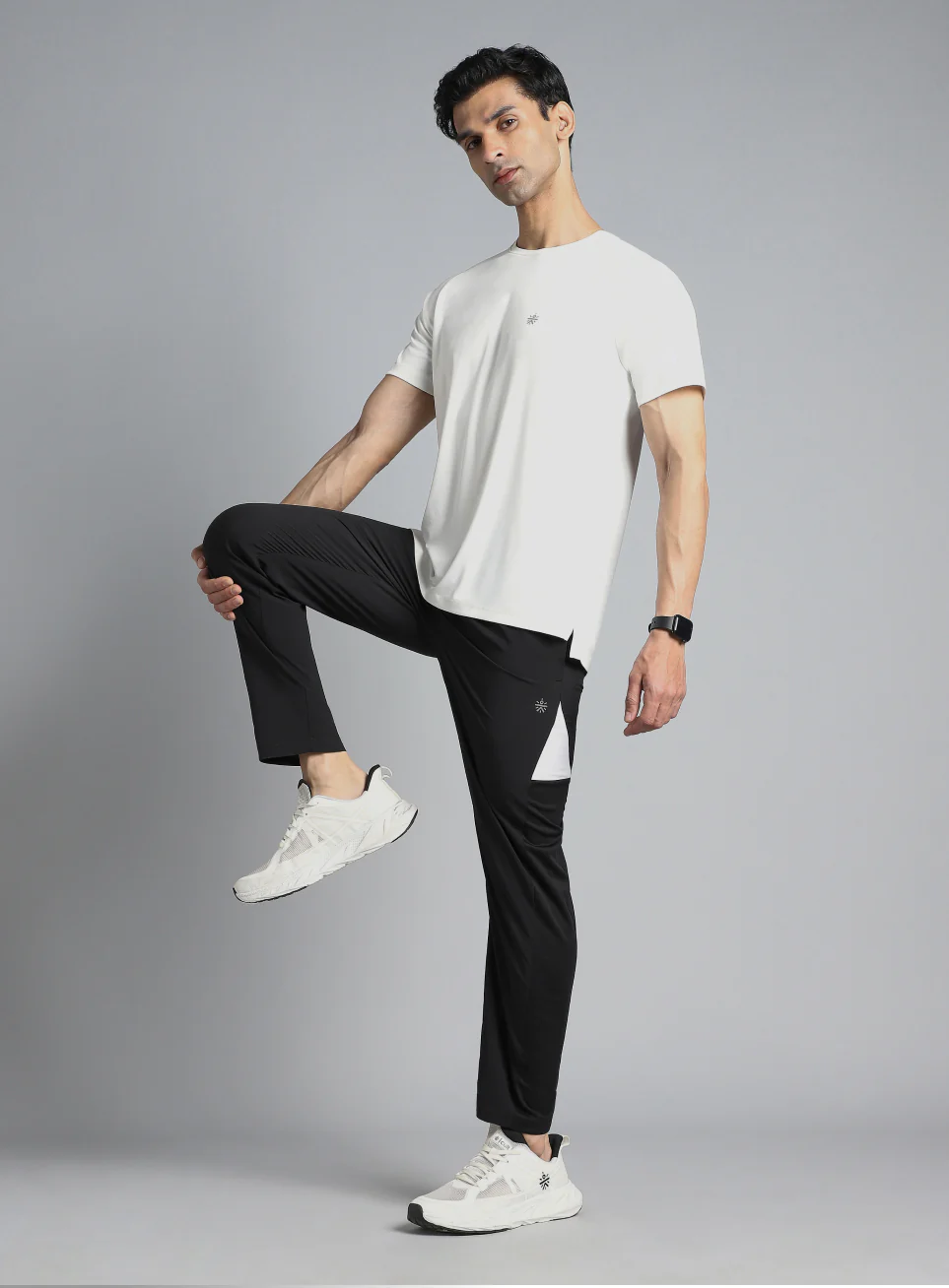 Run Booster Trackpants - Image 2