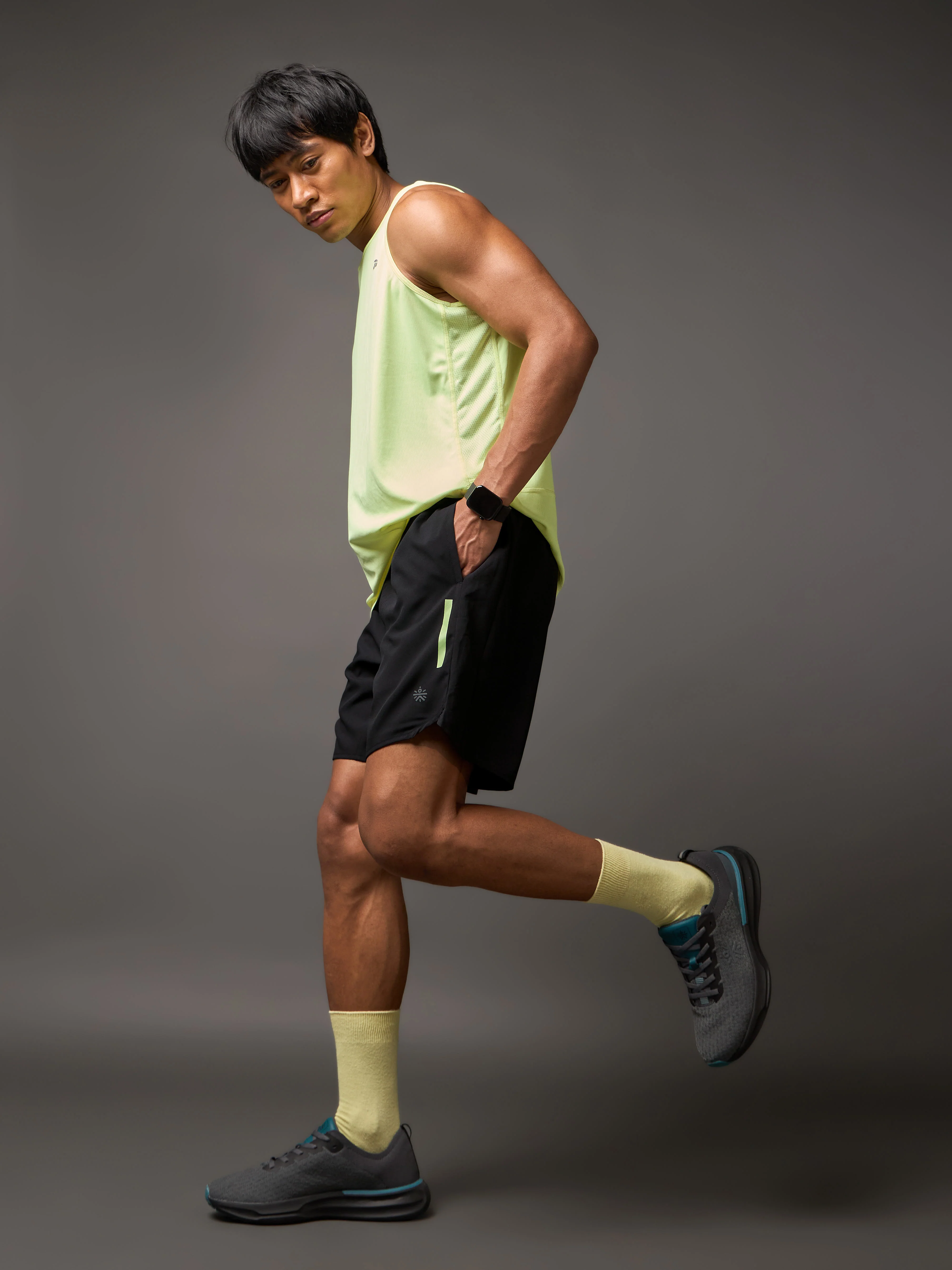Run Elevate Shorts - Image 3