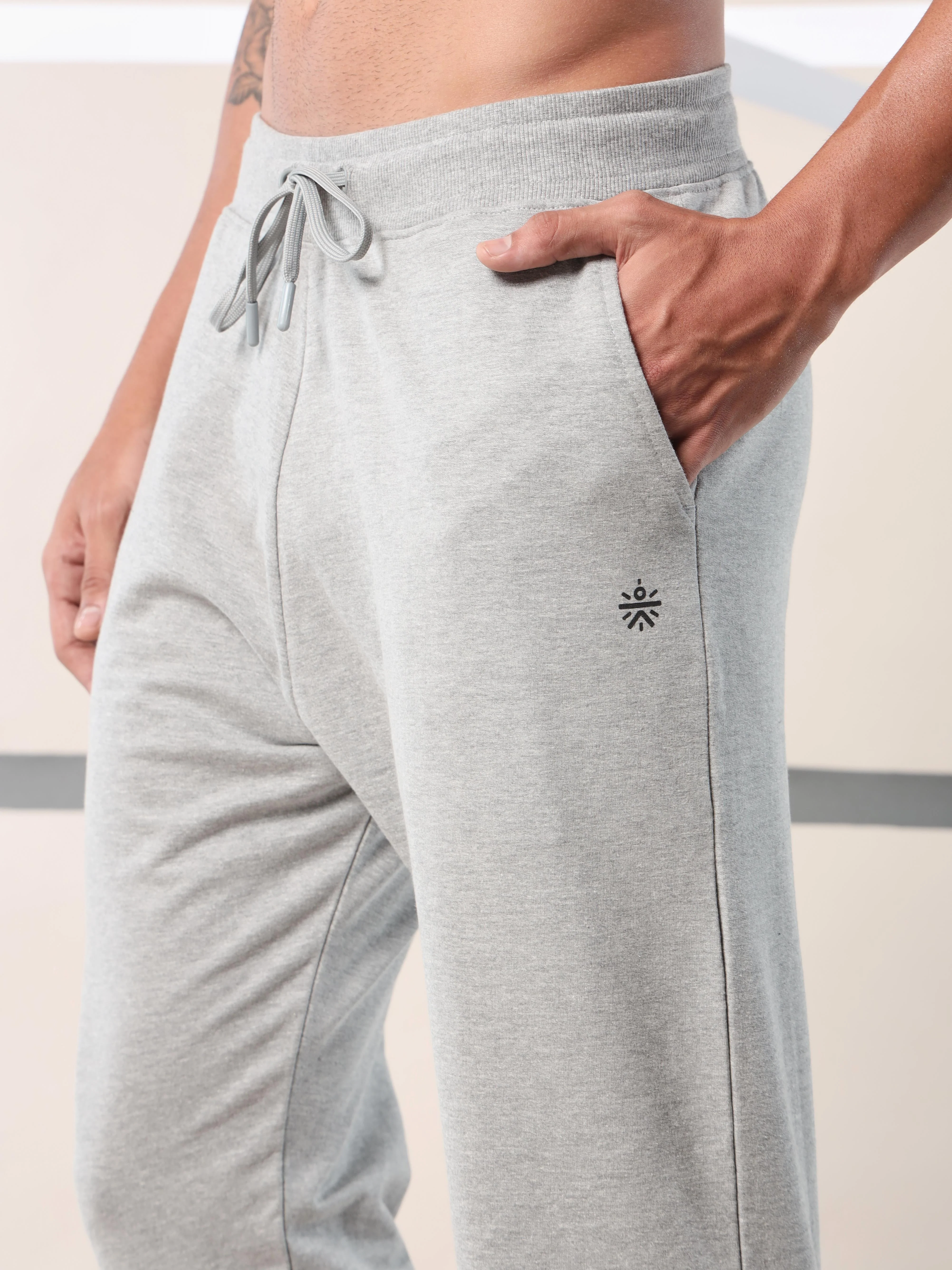 The Essential All Day Joggers - Image 6