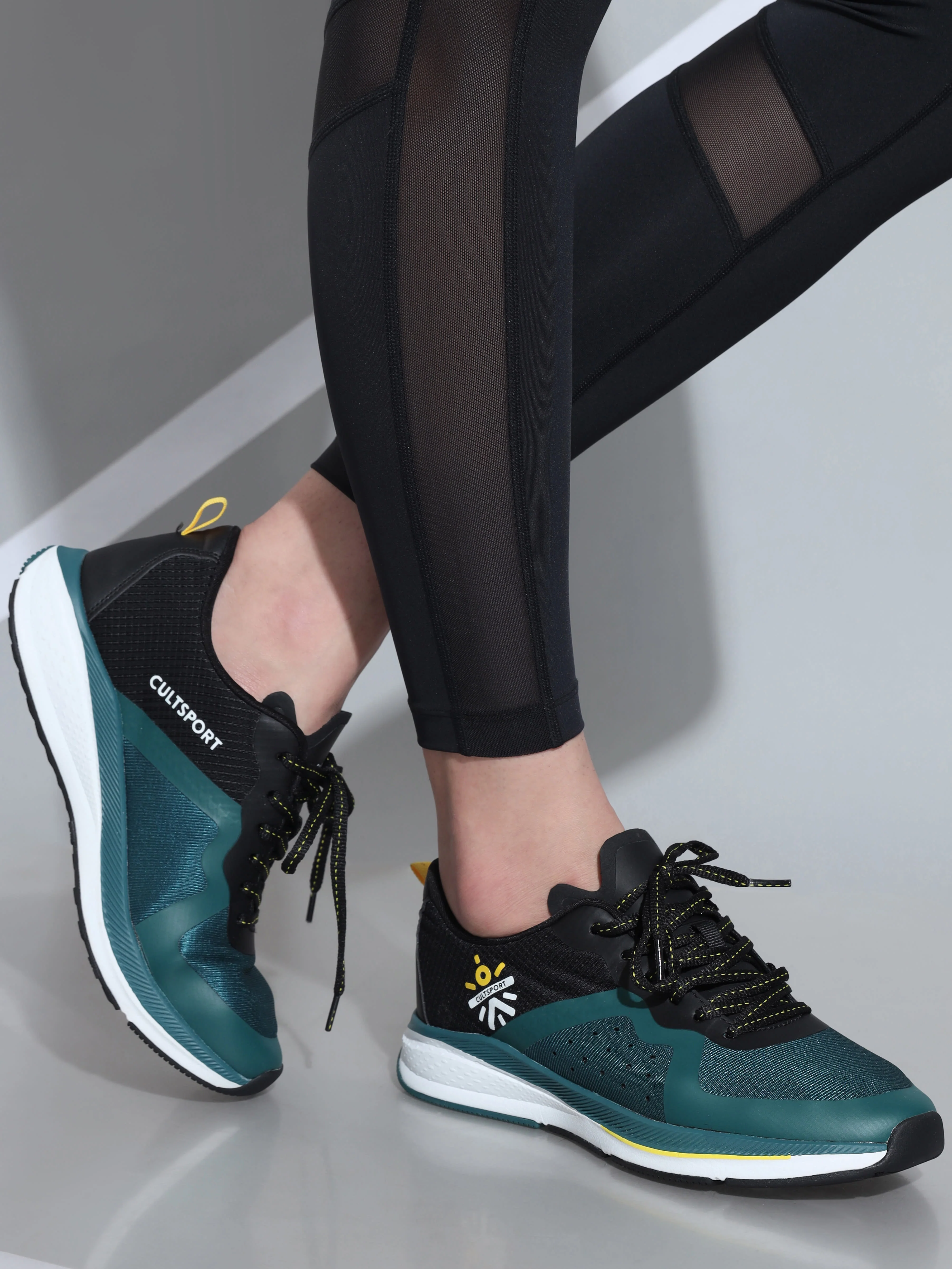 cult Speedster Women Running Shoes - Black/ Dark Teal - Image 2