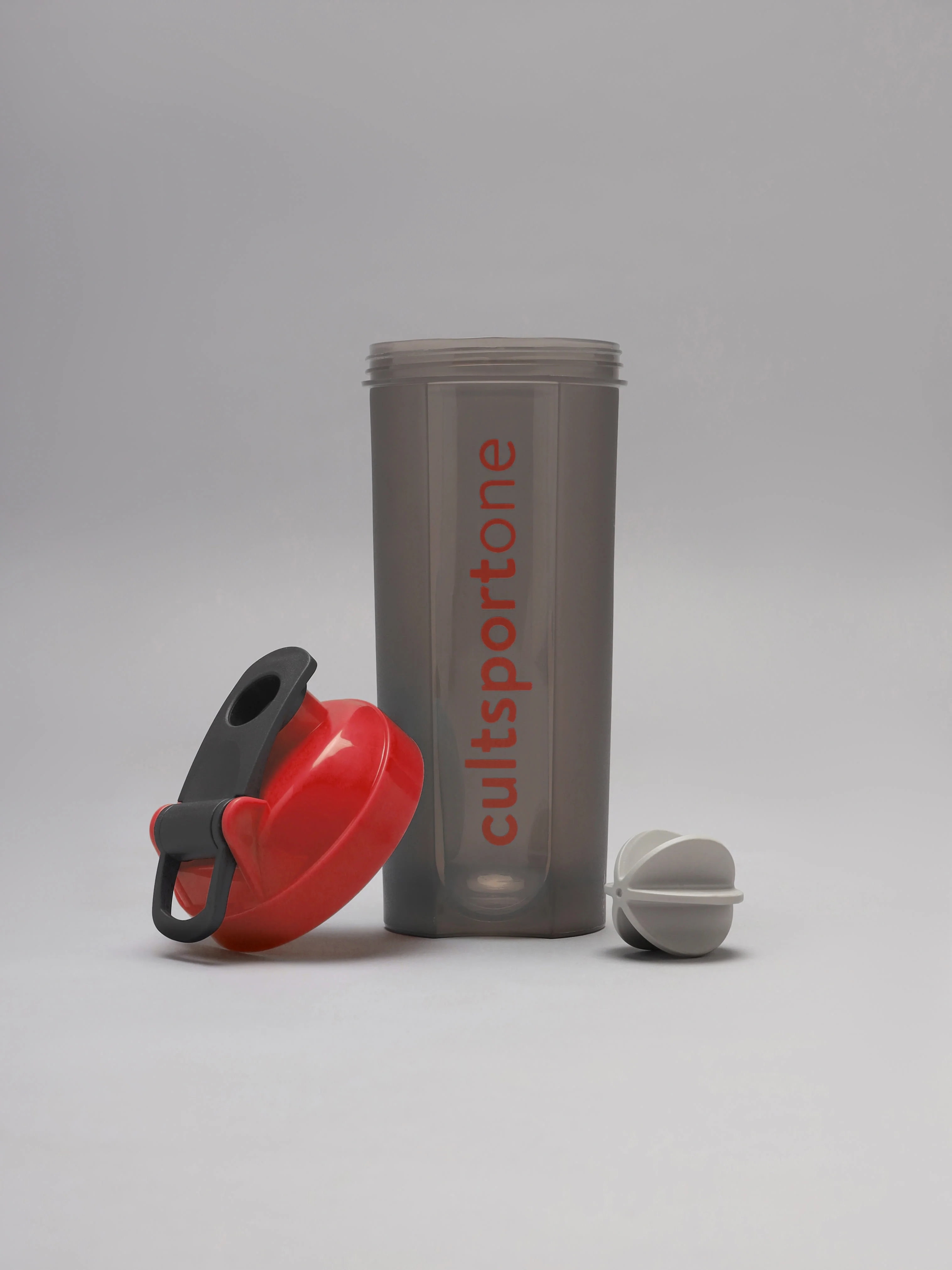 Spill Proof Flip Top Shaker with Blender Ball - Image 4