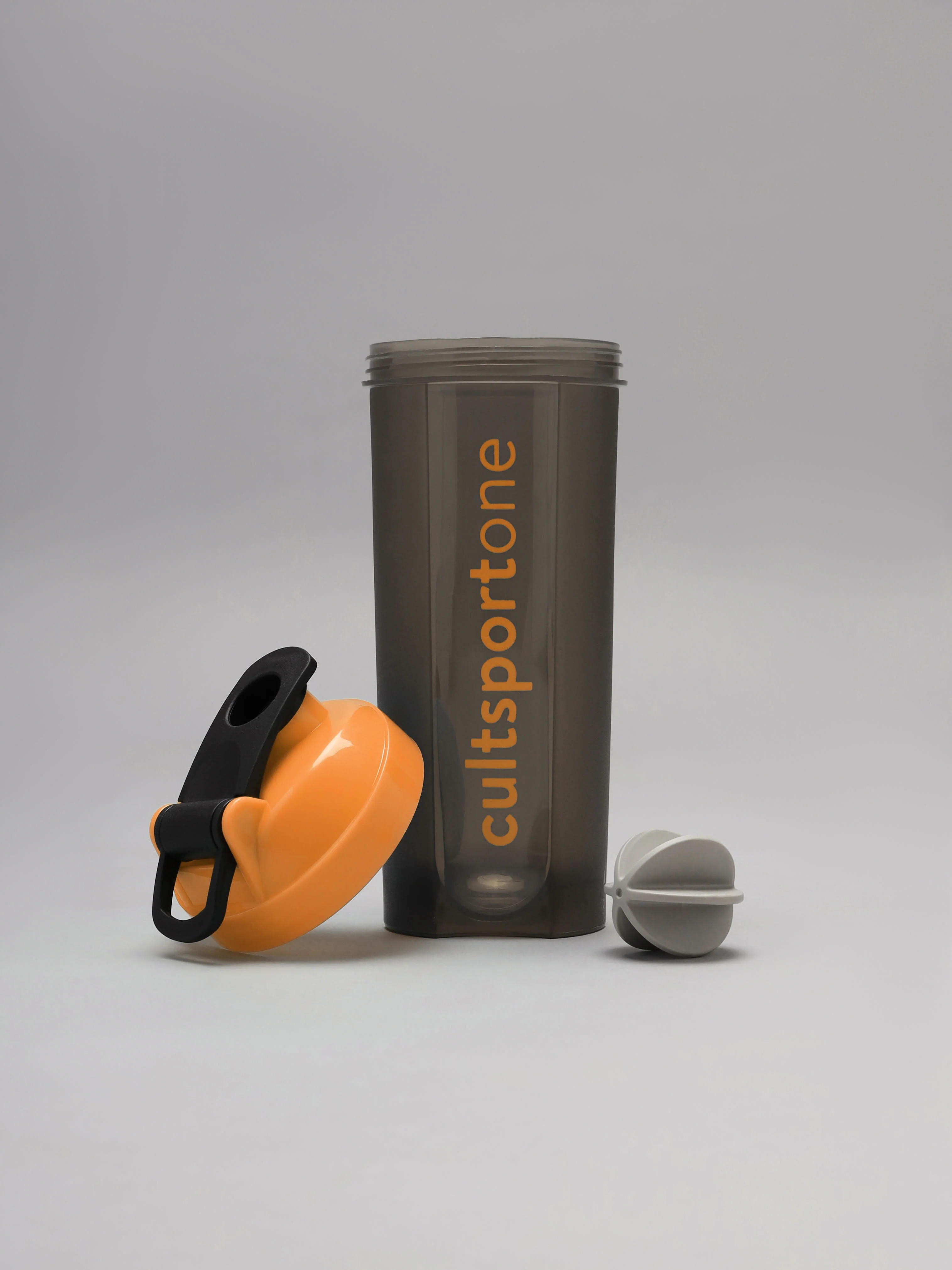 Spill Proof Flip Top Shaker with Blender Ball - Image 4