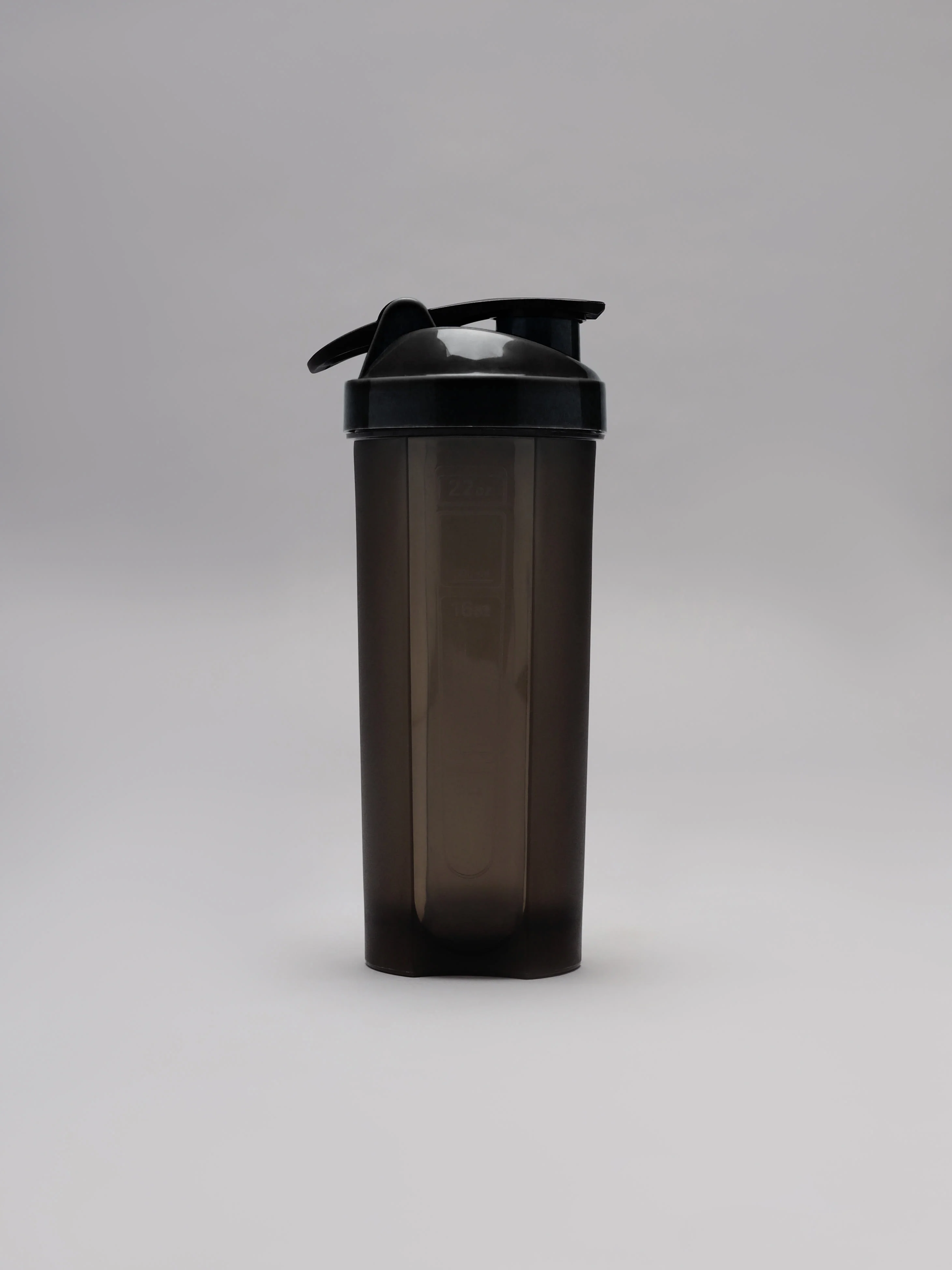 Spill Proof Flip Top Shaker with Blender Ball - Image 3