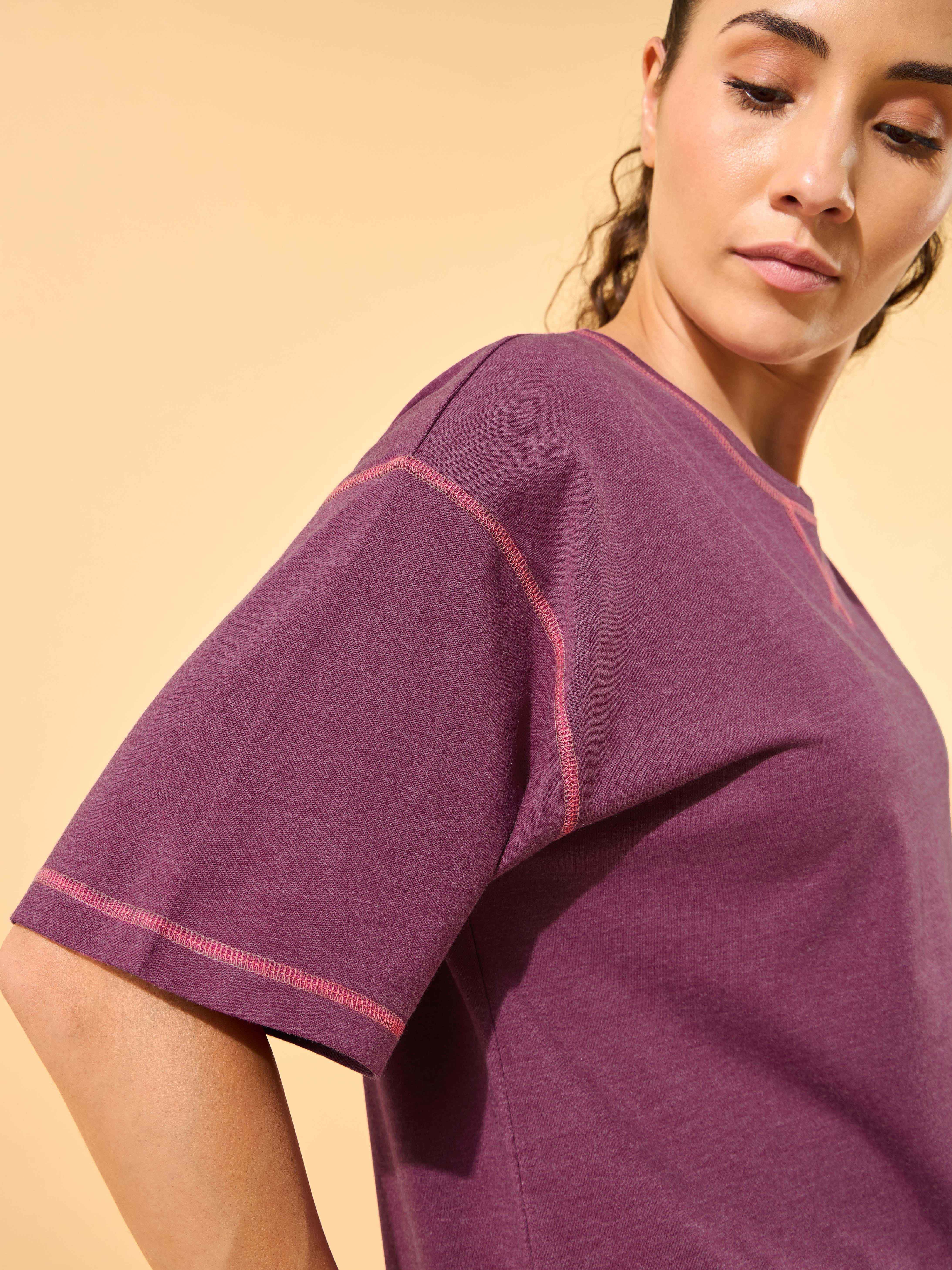 Sportswear Essential Oversized T-shirt - Image 7