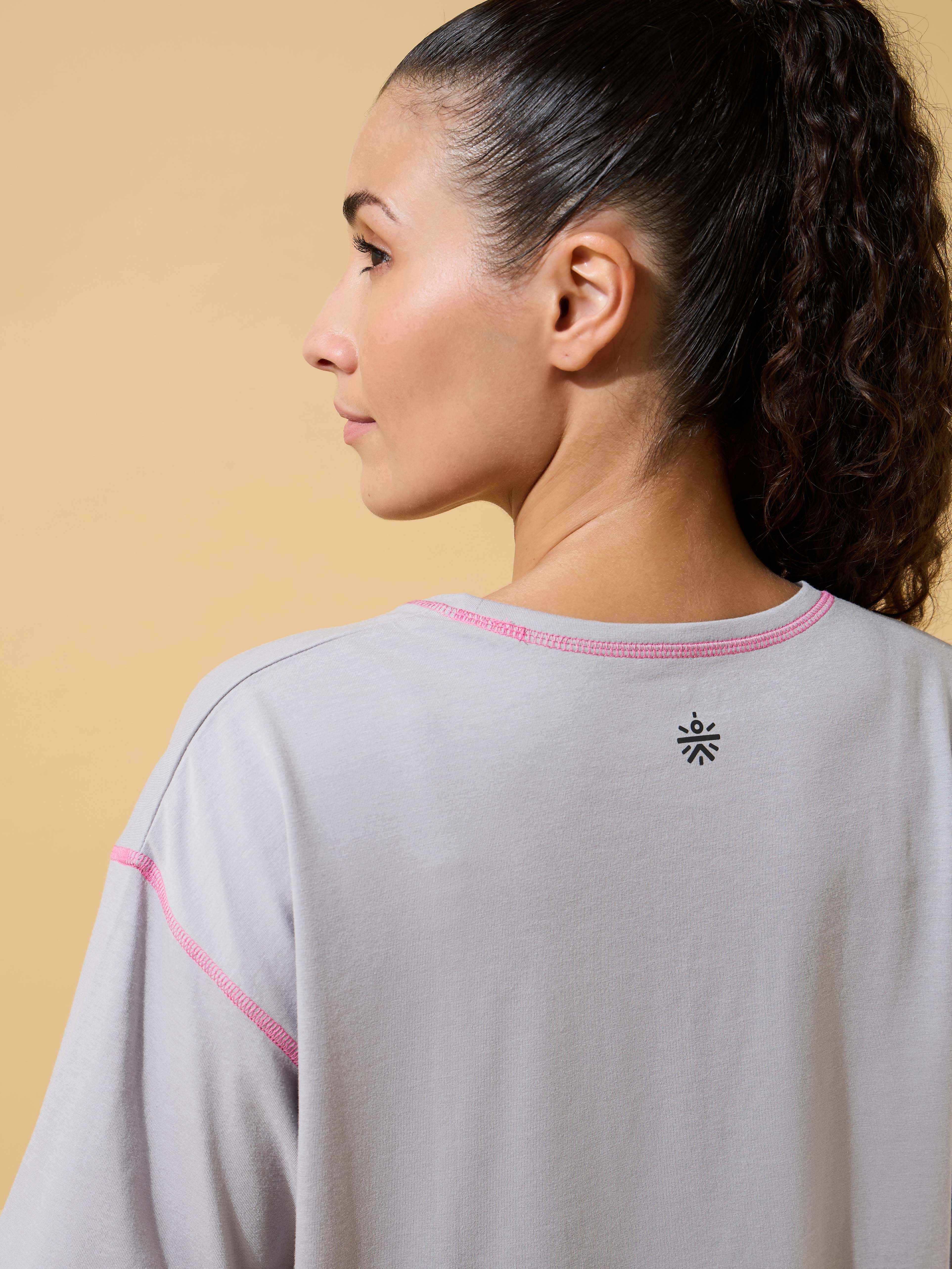 Sportswear Essential Oversized T-shirt - Image 7