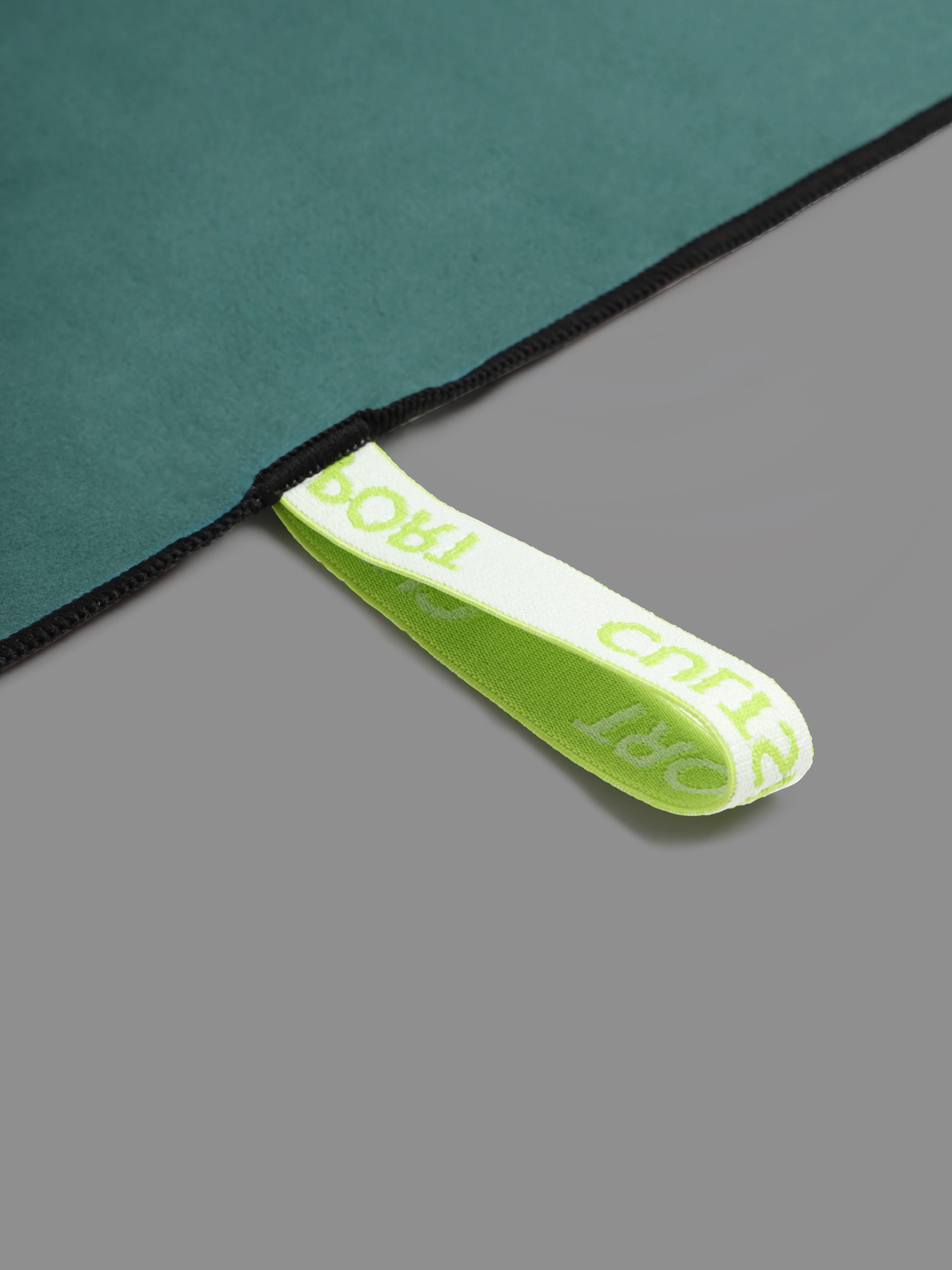 Super Absorbent Bath Towel - Image 6