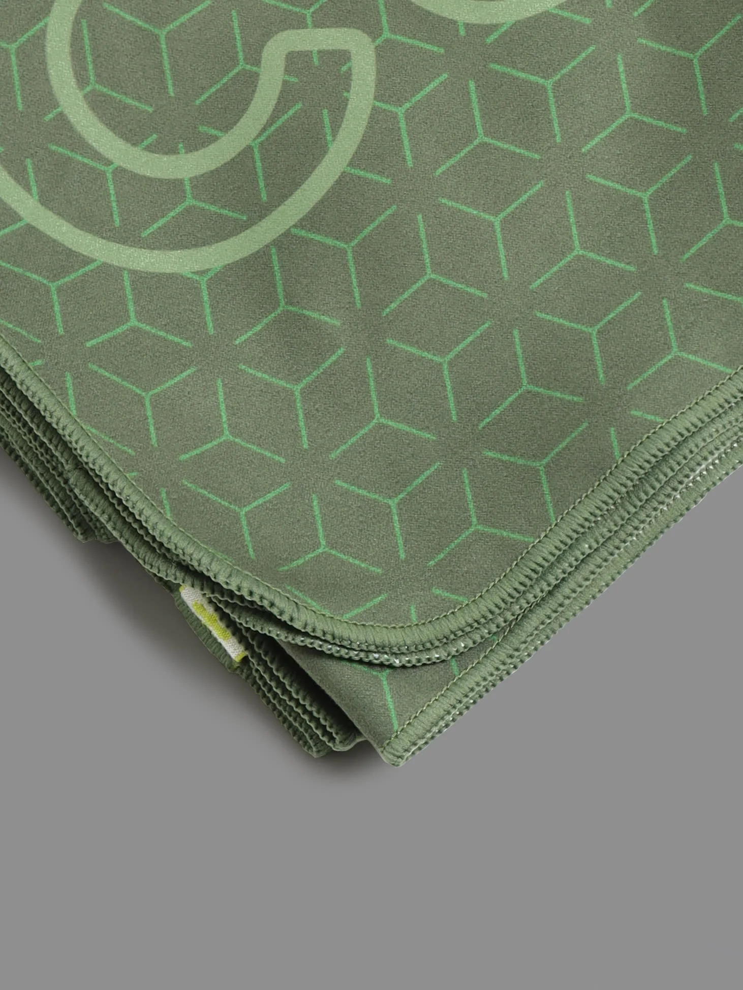 Super Absorbent Bath Towel - Image 5