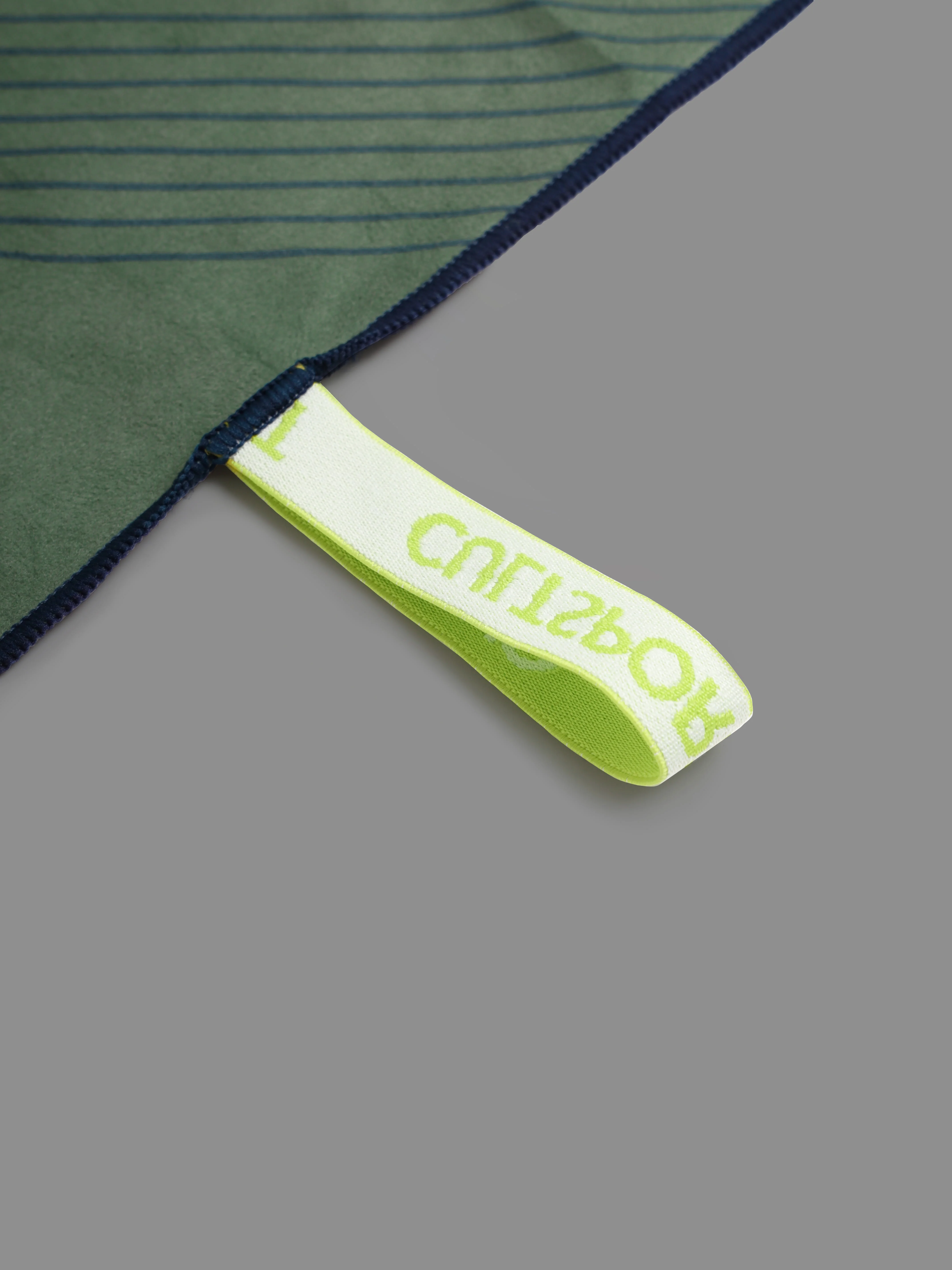 Super Absorbent Bath Towel - Image 6