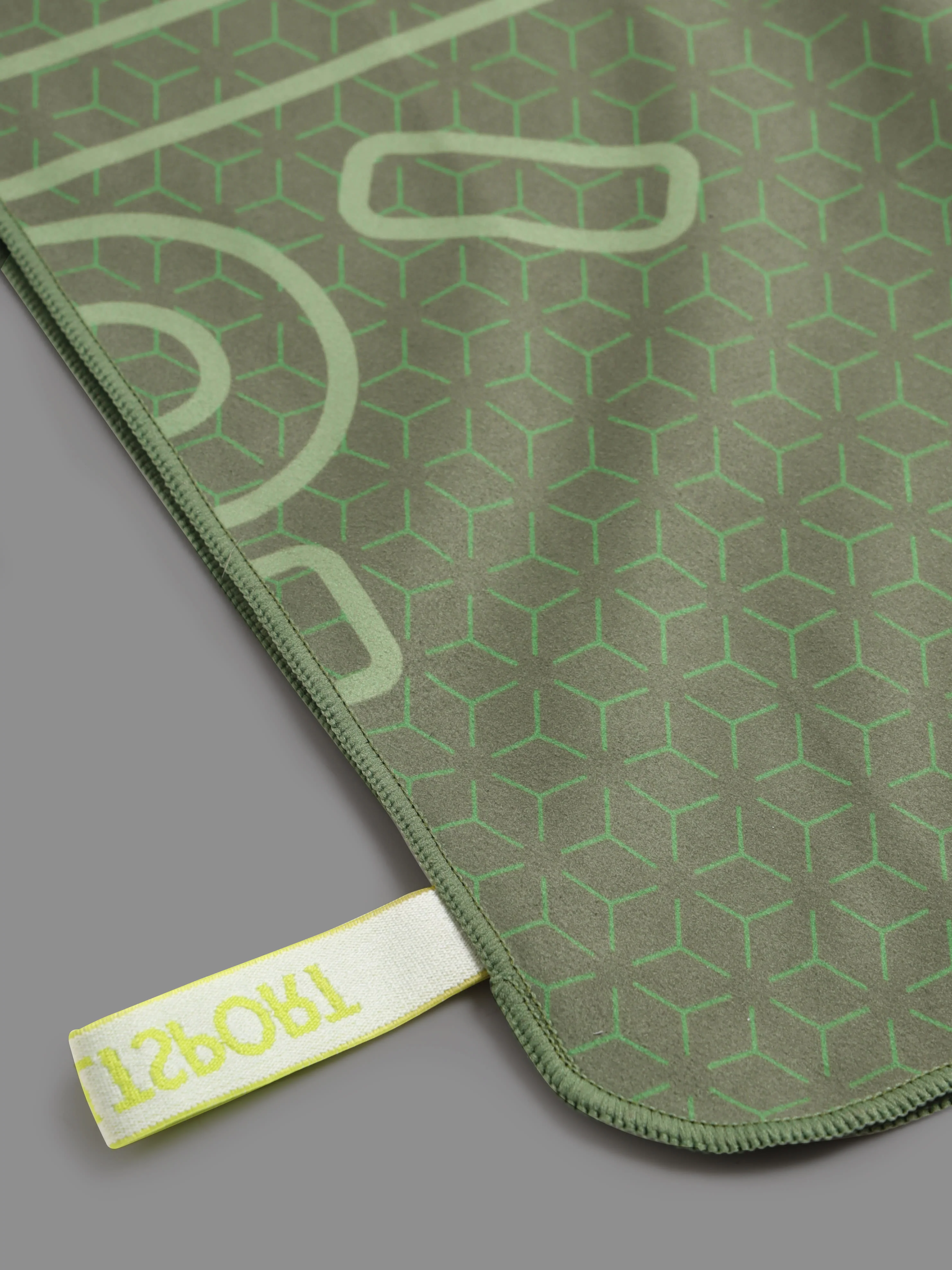 Super Absorbent Gym Towel - Image 6