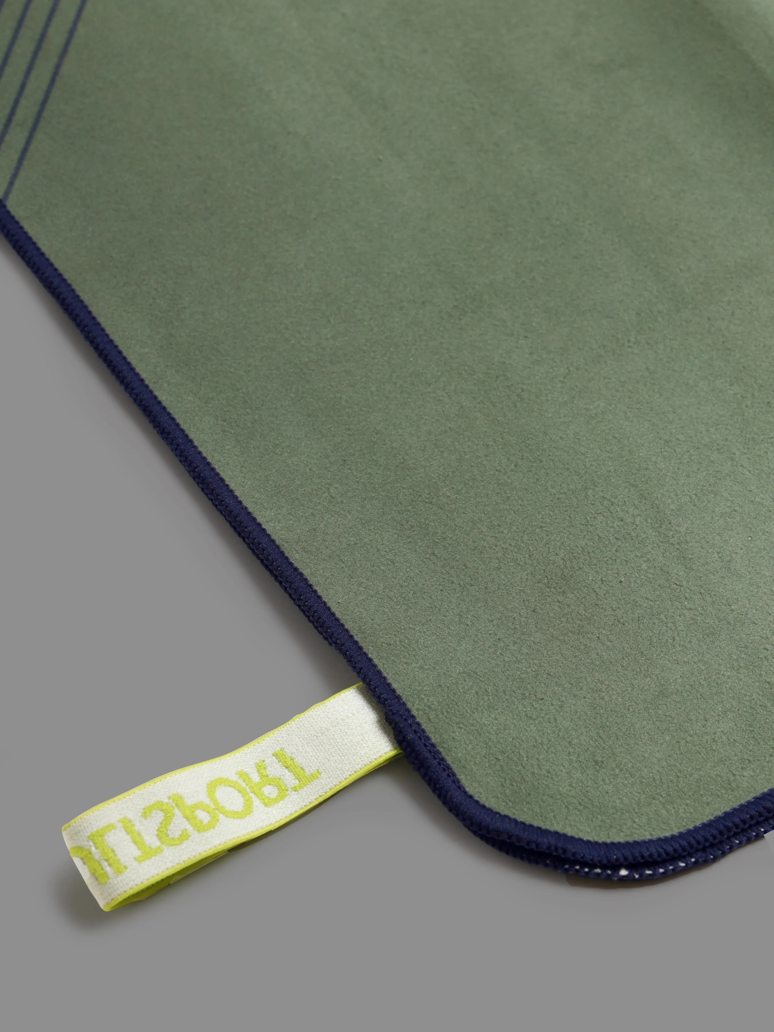 Super Absorbent Gym Towel - Image 5