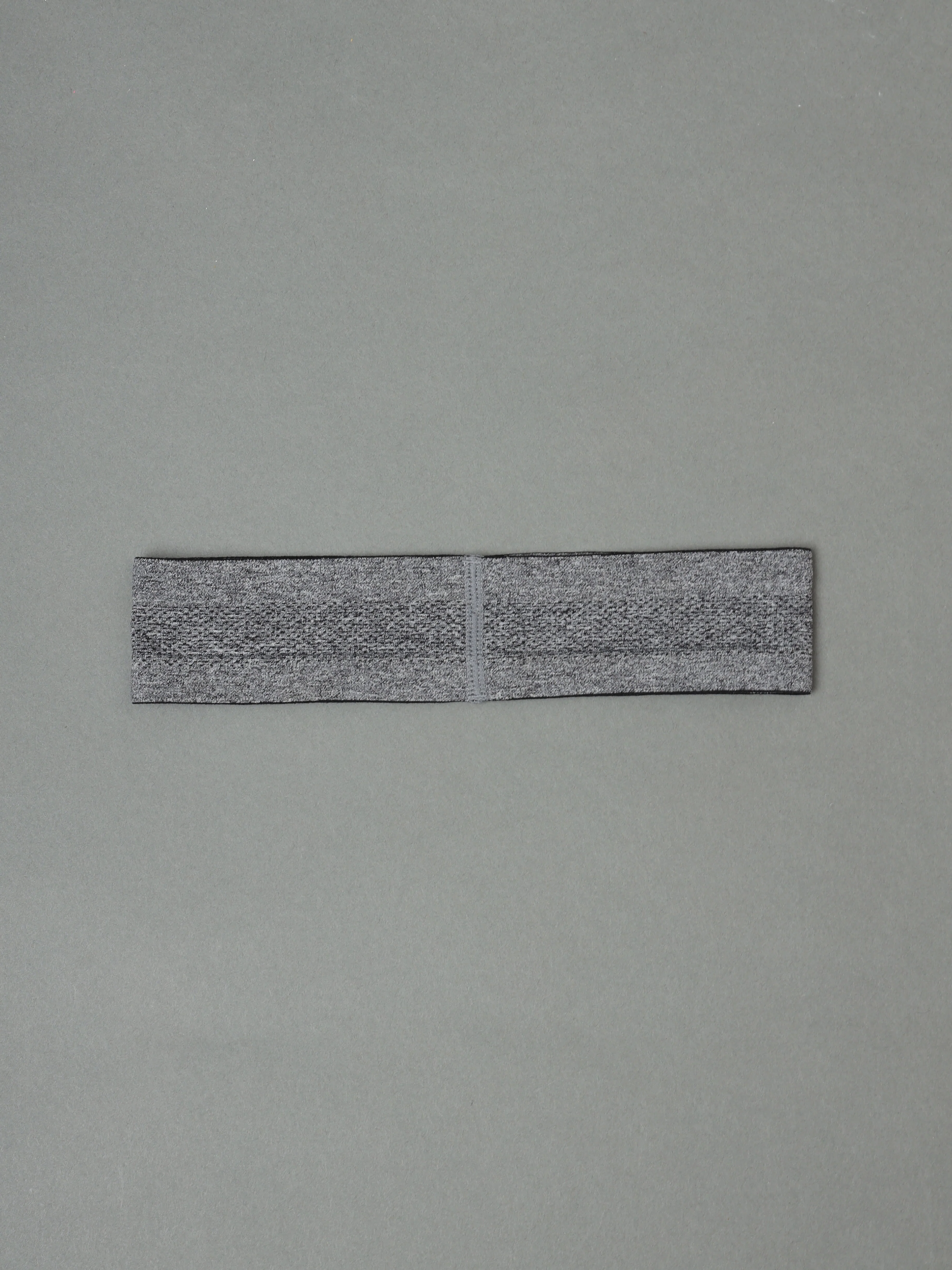 Sweat Absorbent Workout Headband - Image 6