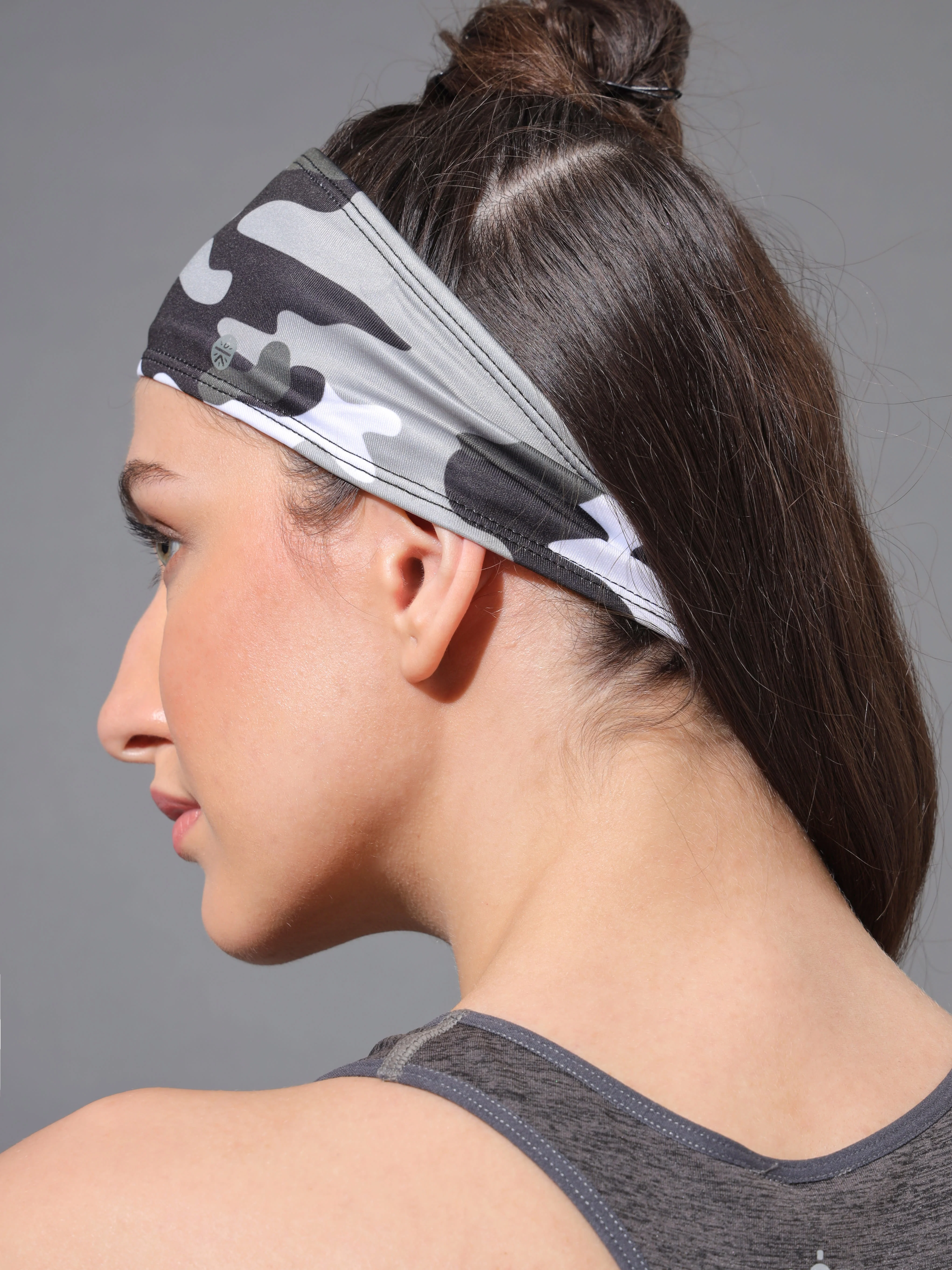 Sweat Absorbent Workout Headband - Image 2