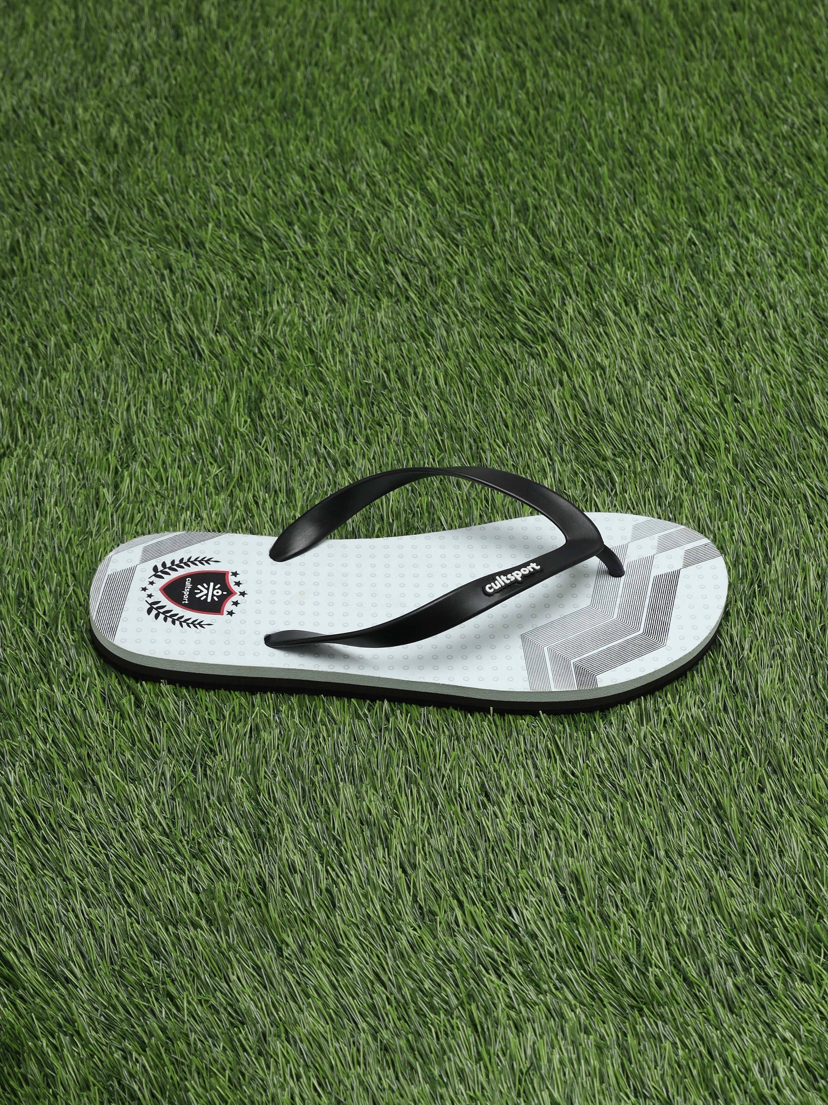 cult Team Germany Flip Flops - Image 3