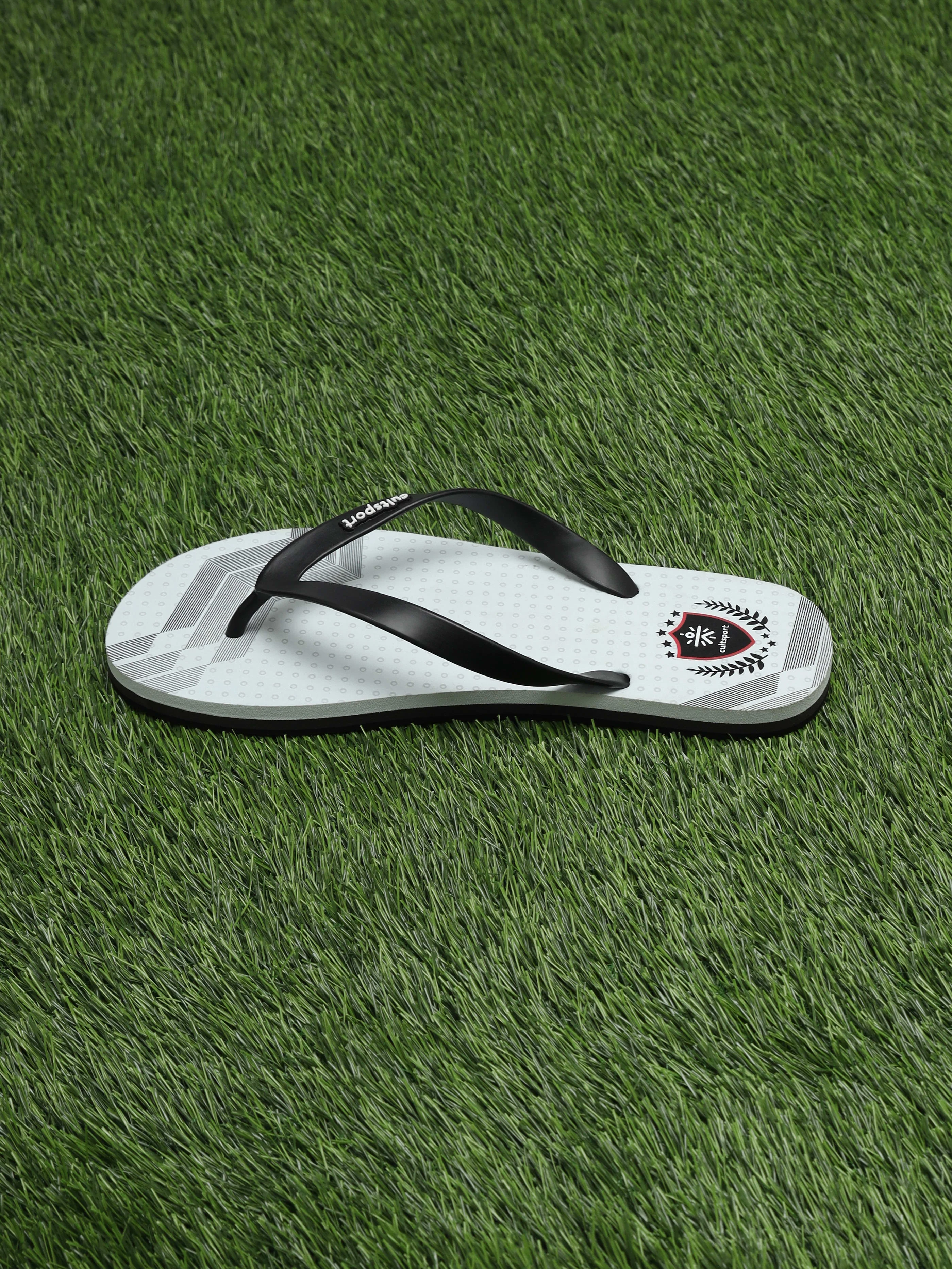 cult Team Germany Flip Flops - Image 4