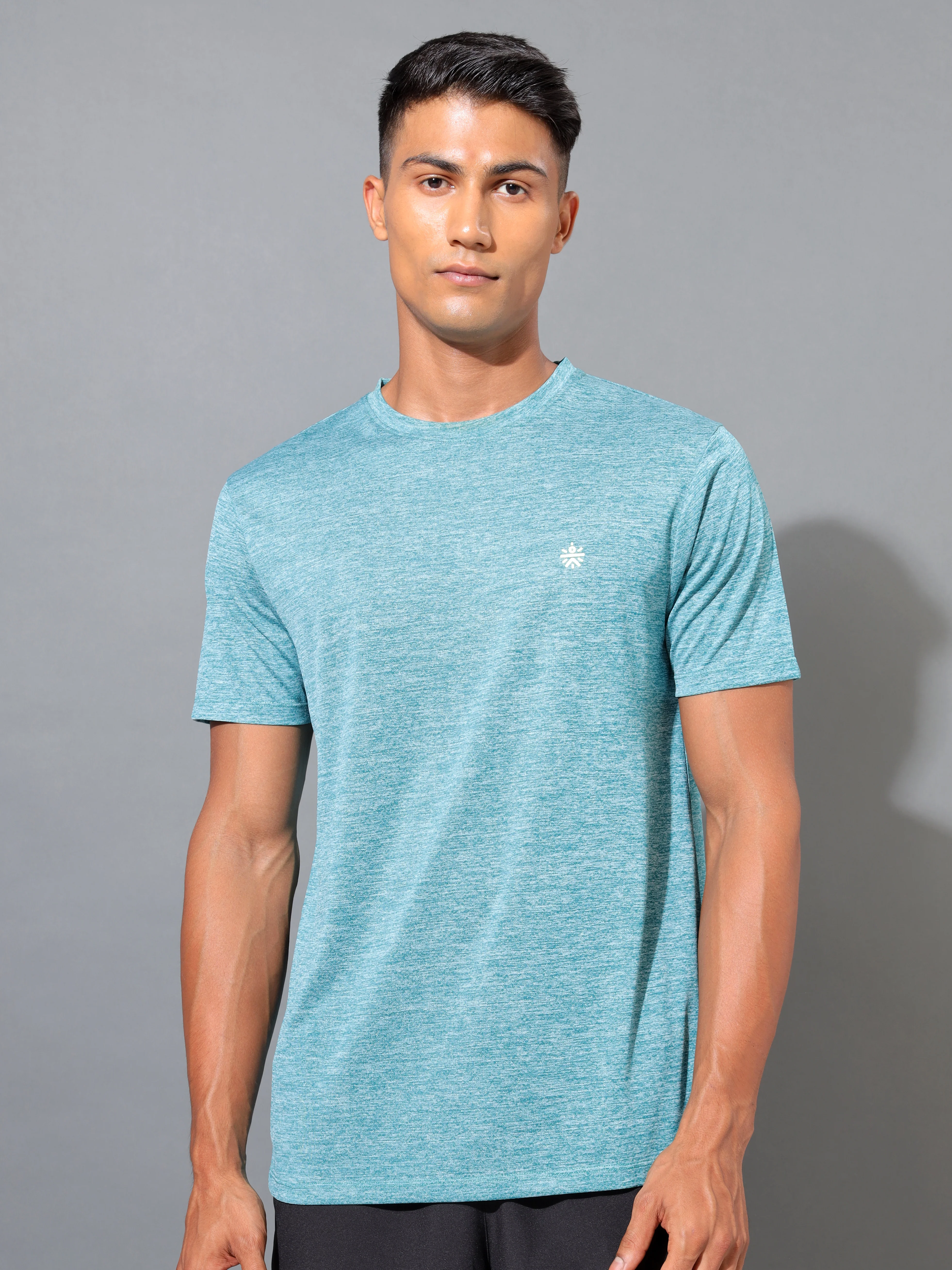 Textured Performance Logo T-shirt - Image 3