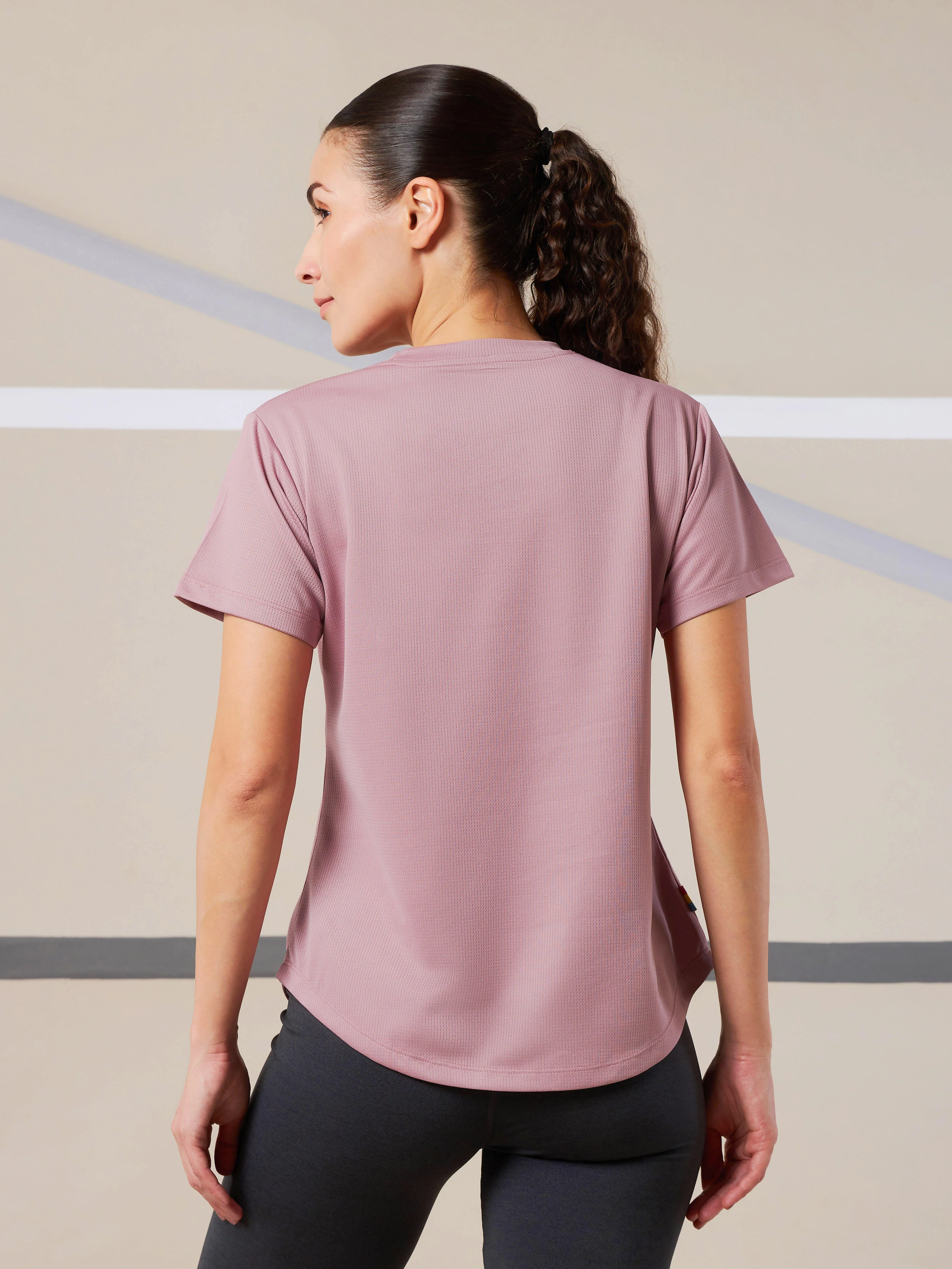 The Essential Active T-shirt - Image 6