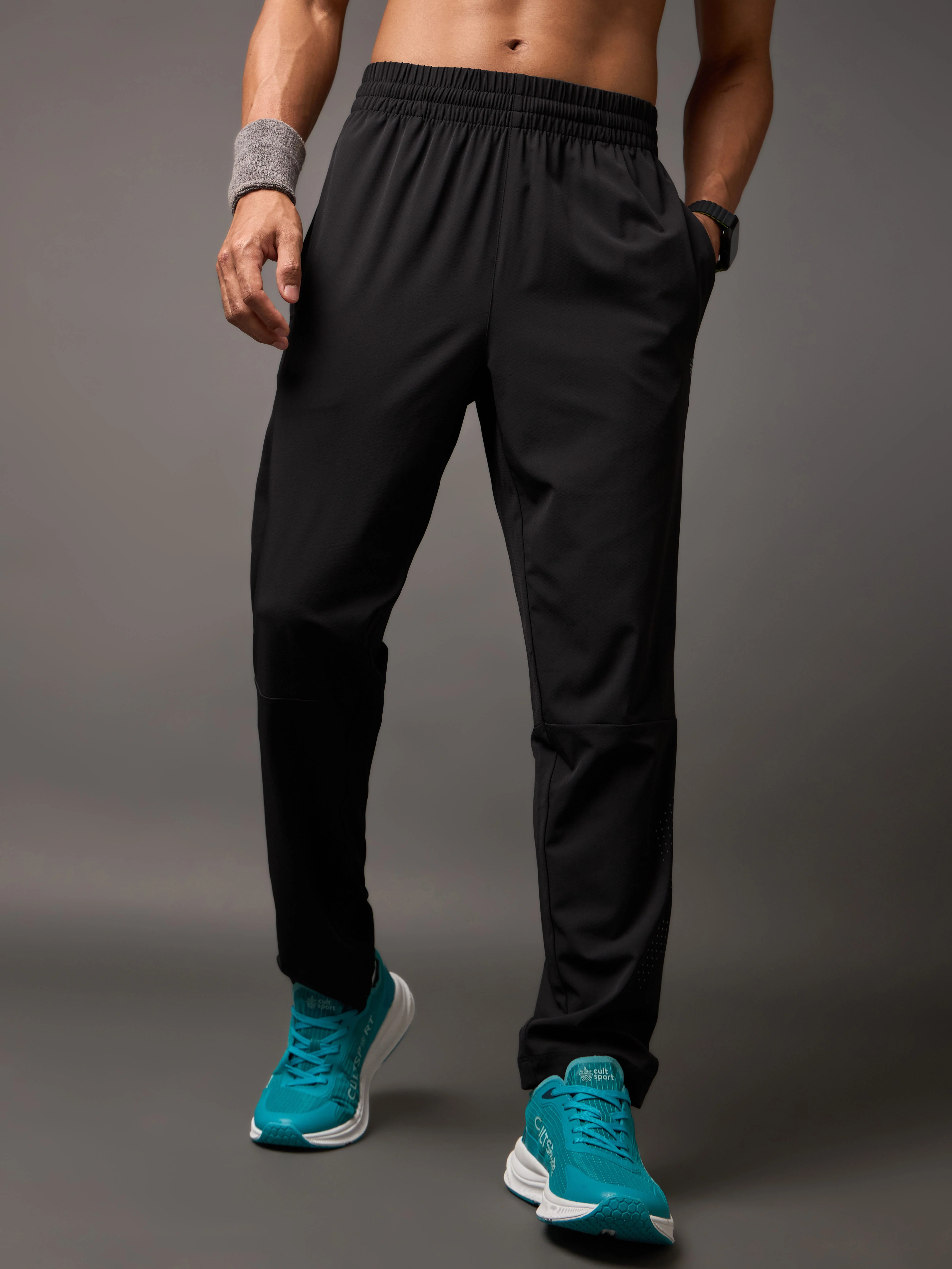 The Ultimate Running Trackpants - Image 4