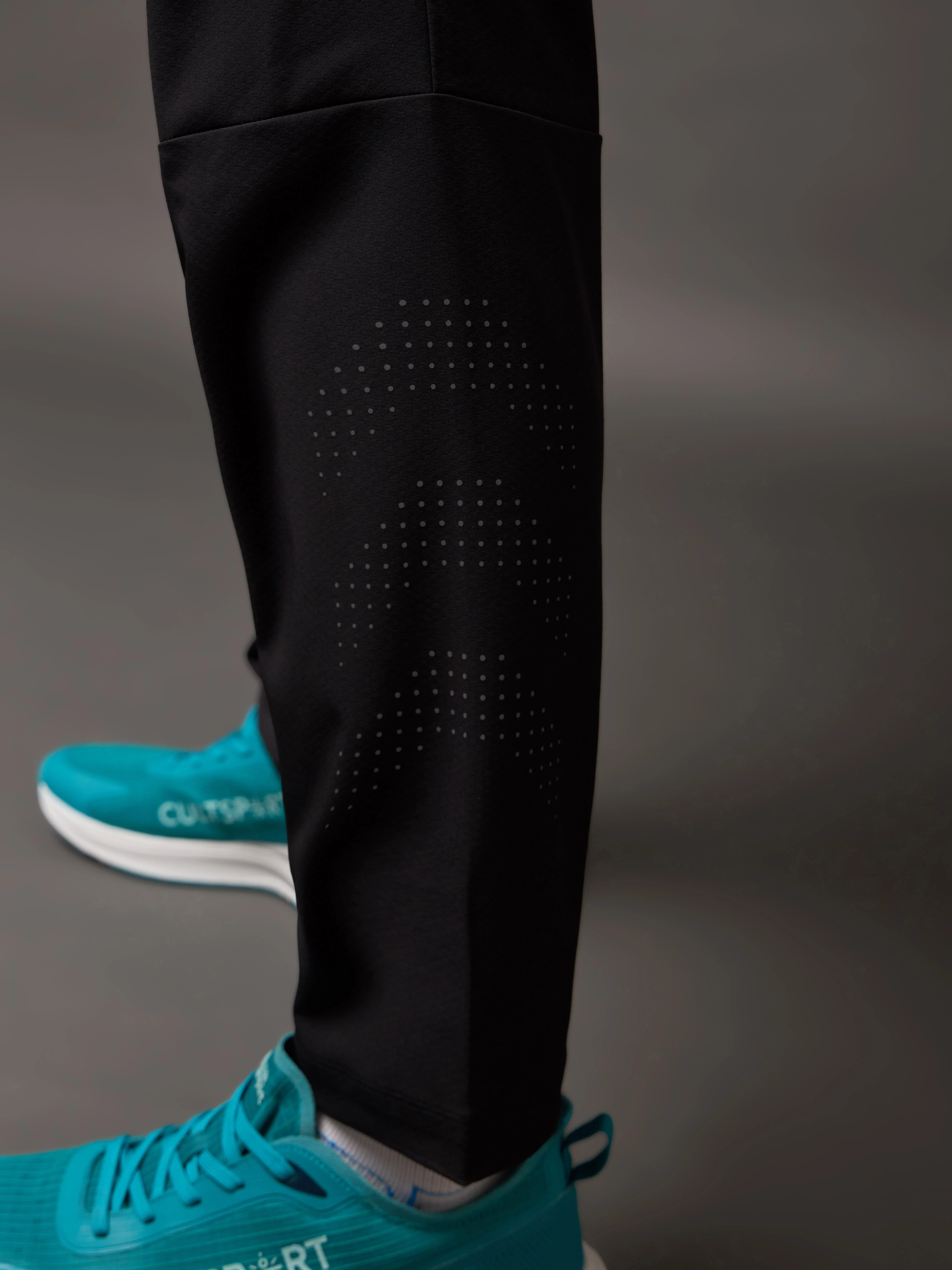 The Ultimate Running Trackpants - Image 9