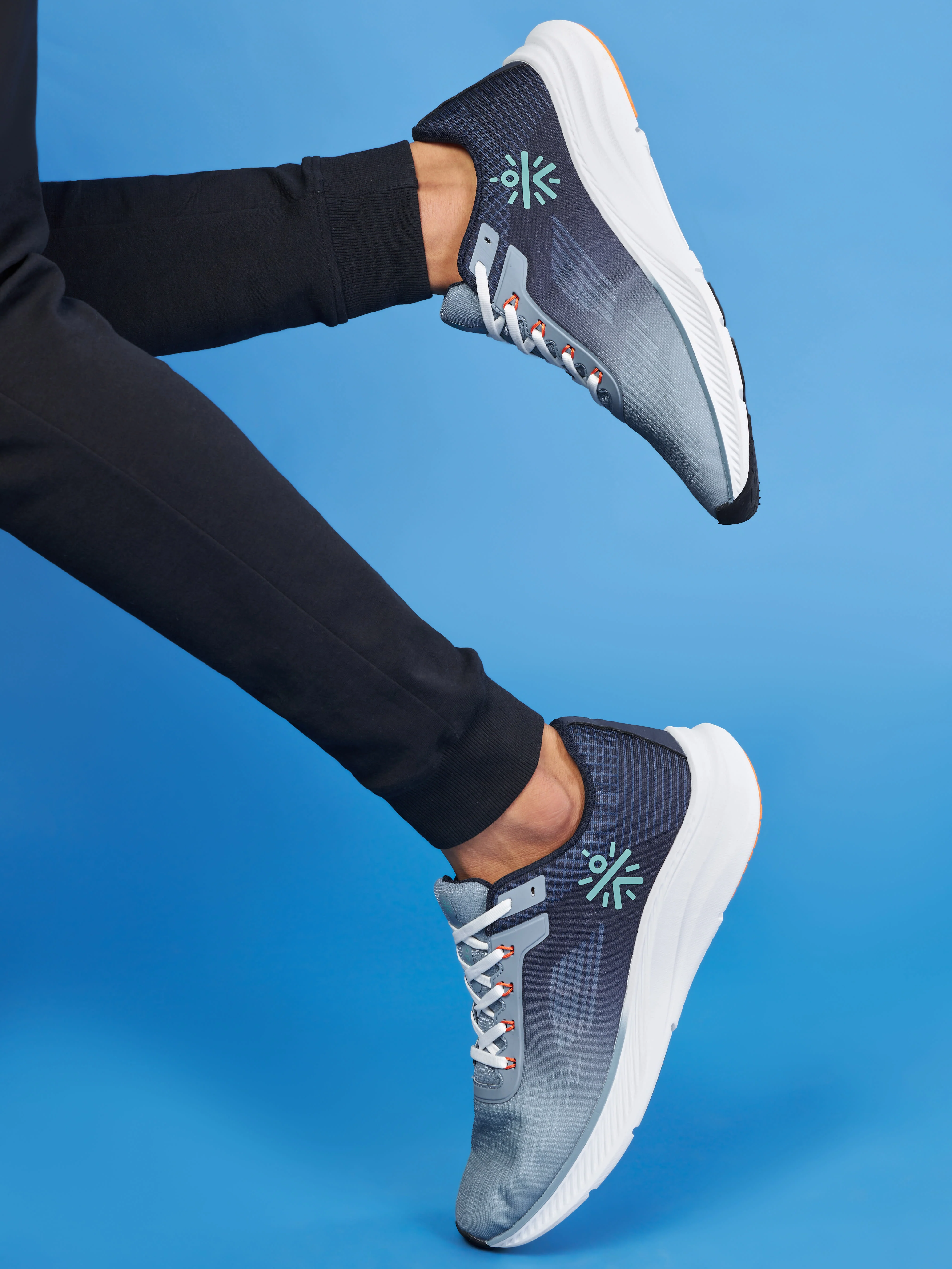 cult Thunderbird Men Running Shoes - Sky Blue - Image 10