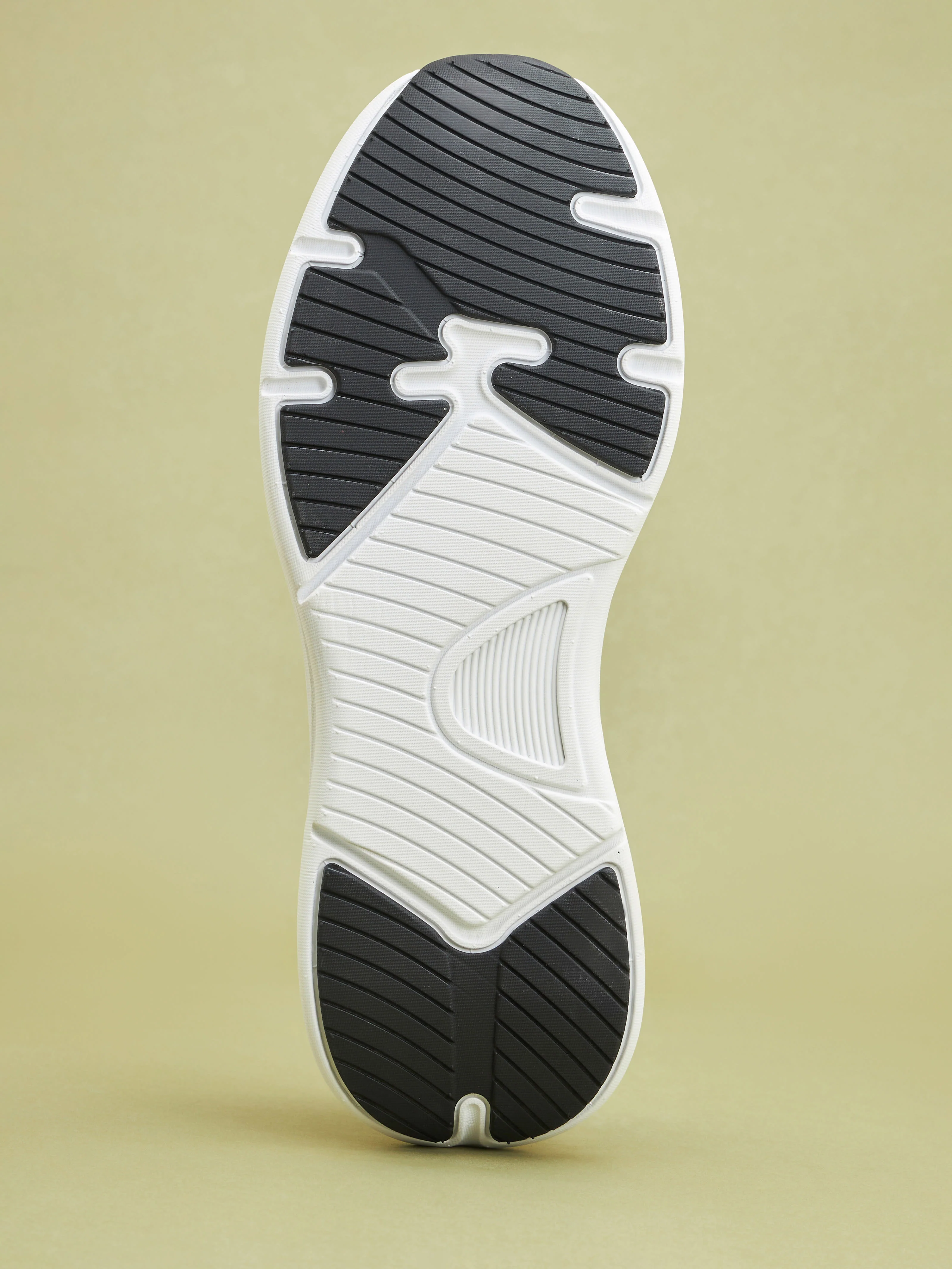 cult Thunderbird Men Running Shoes - Olive/Black - Image 9