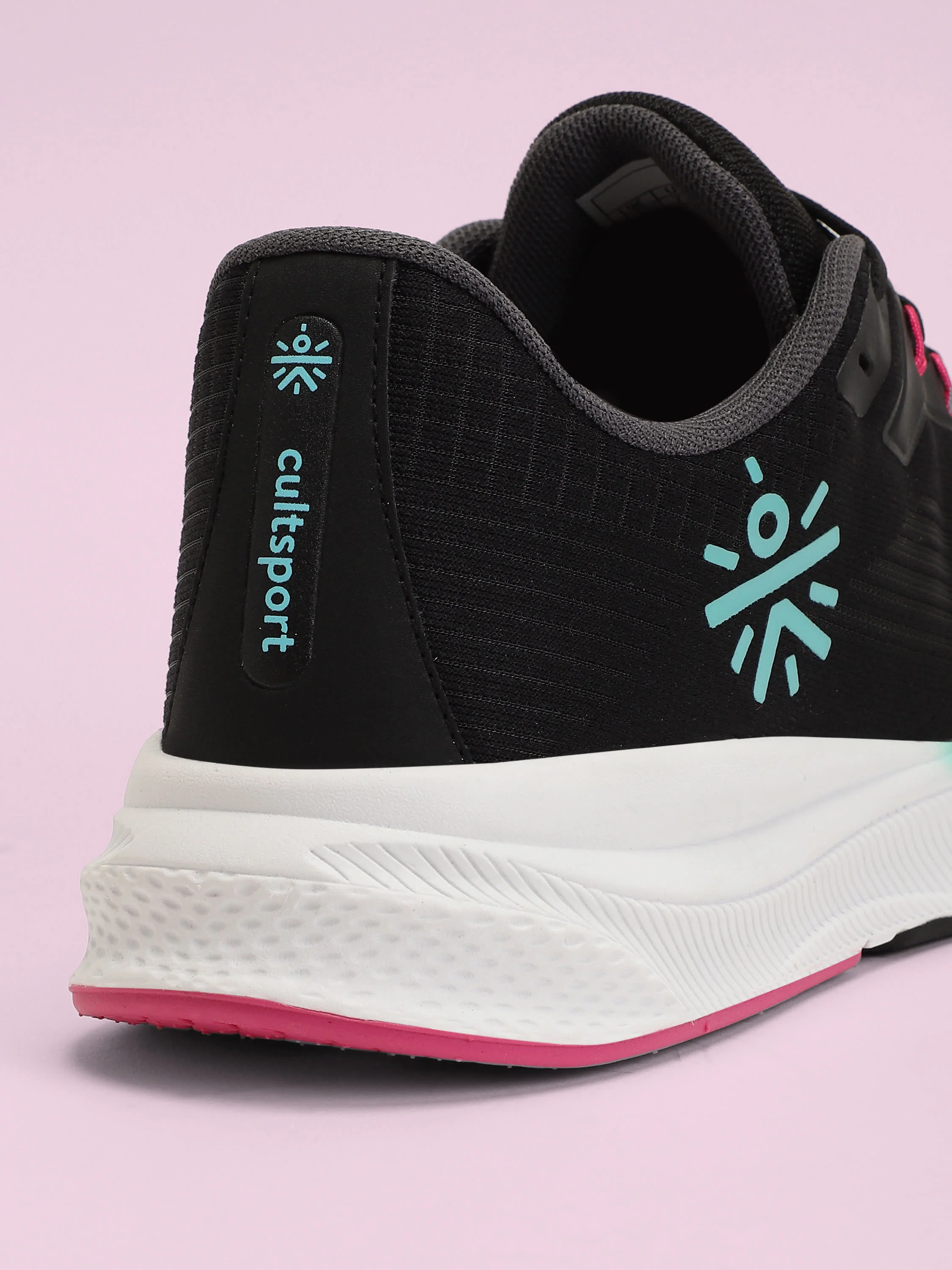 cult Thunderbird Women Running Shoes - Black - Image 7