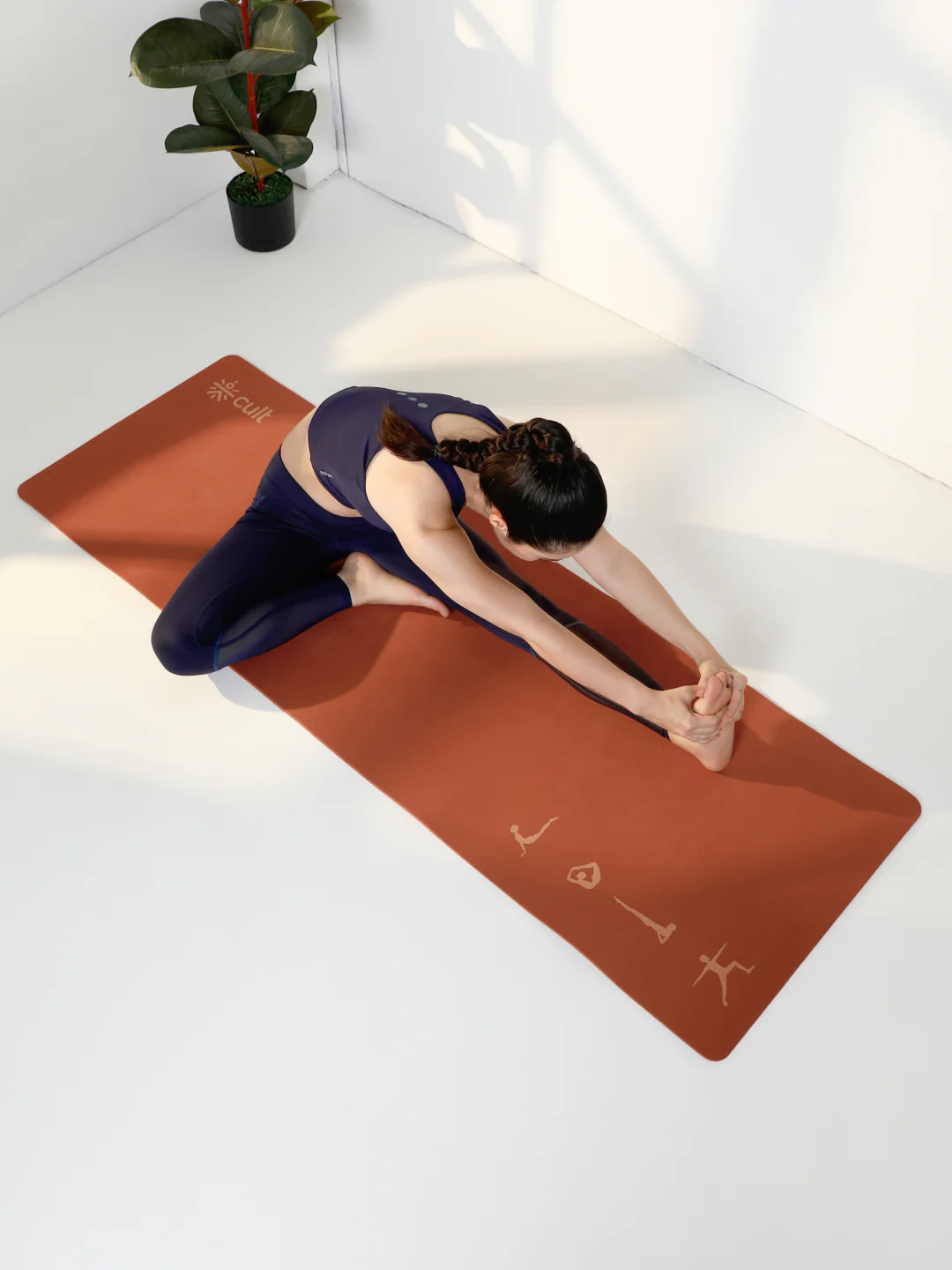 Cult TPE Yoga Mat, Non-Toxic Latex-Free, Anti-Slip, Extra-Thick Cushioning, Tear-Resistant, Travel Strap 6mm (Brown) - Image 2