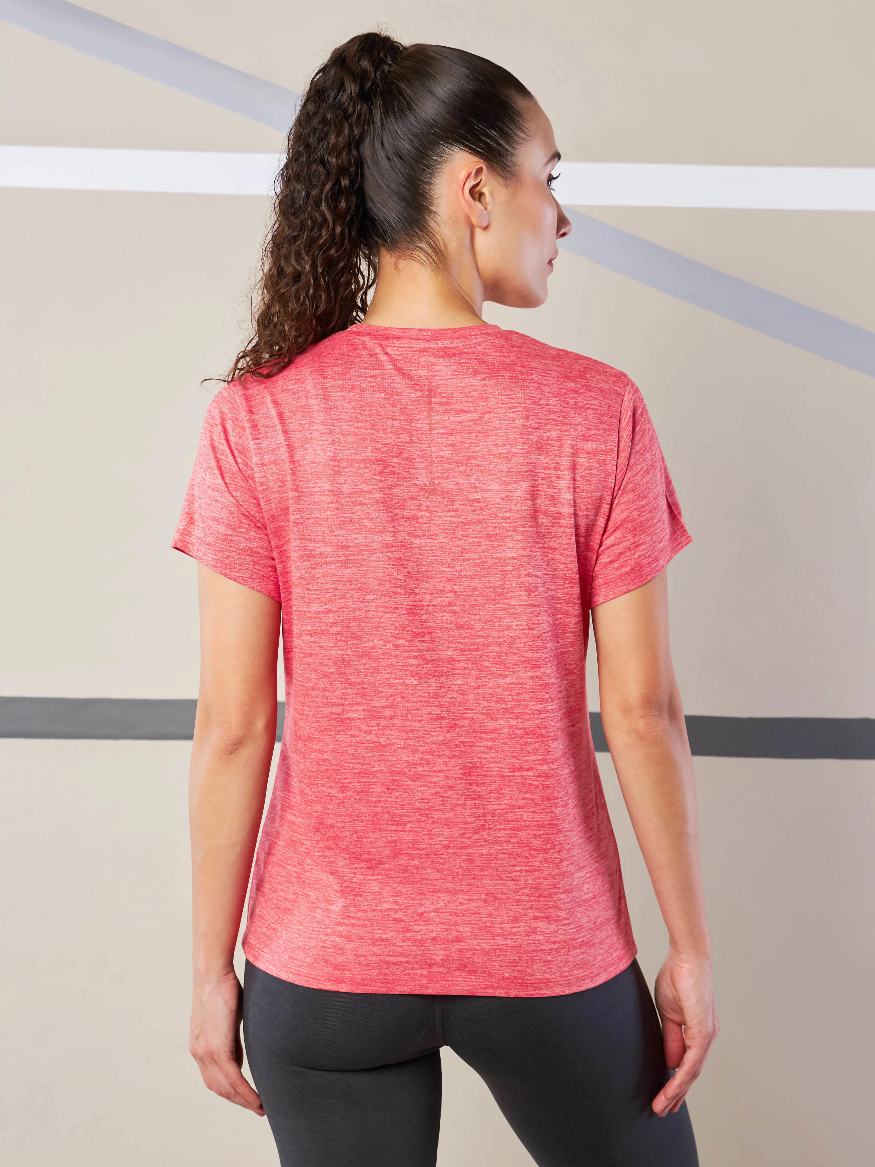 Women's Train All Day Red Comfortech T-shirt - Image 6