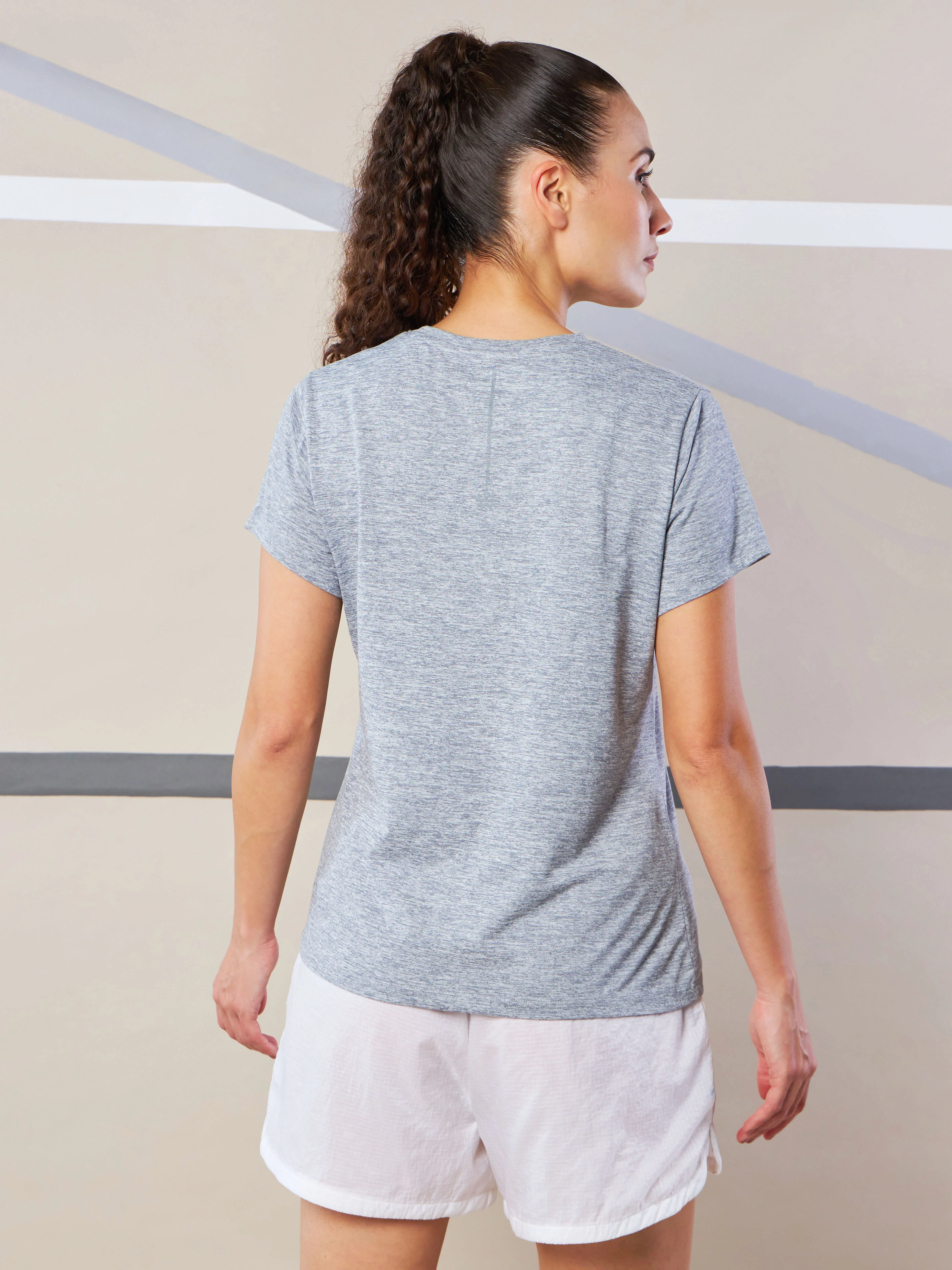 Women's Train All Day Grey Comfortech T-shirt - Image 6