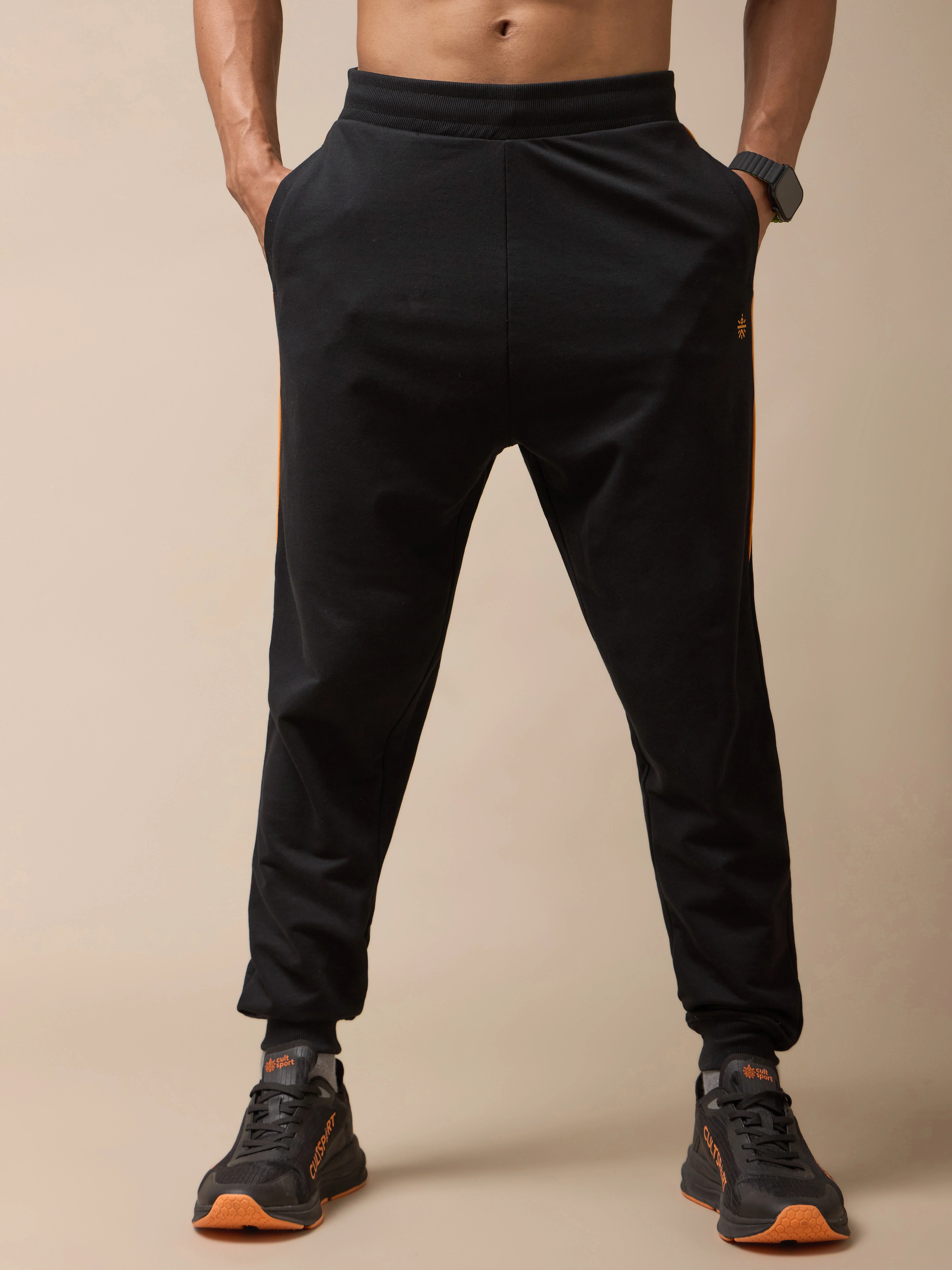 Training Essentials Joggers - Image 4