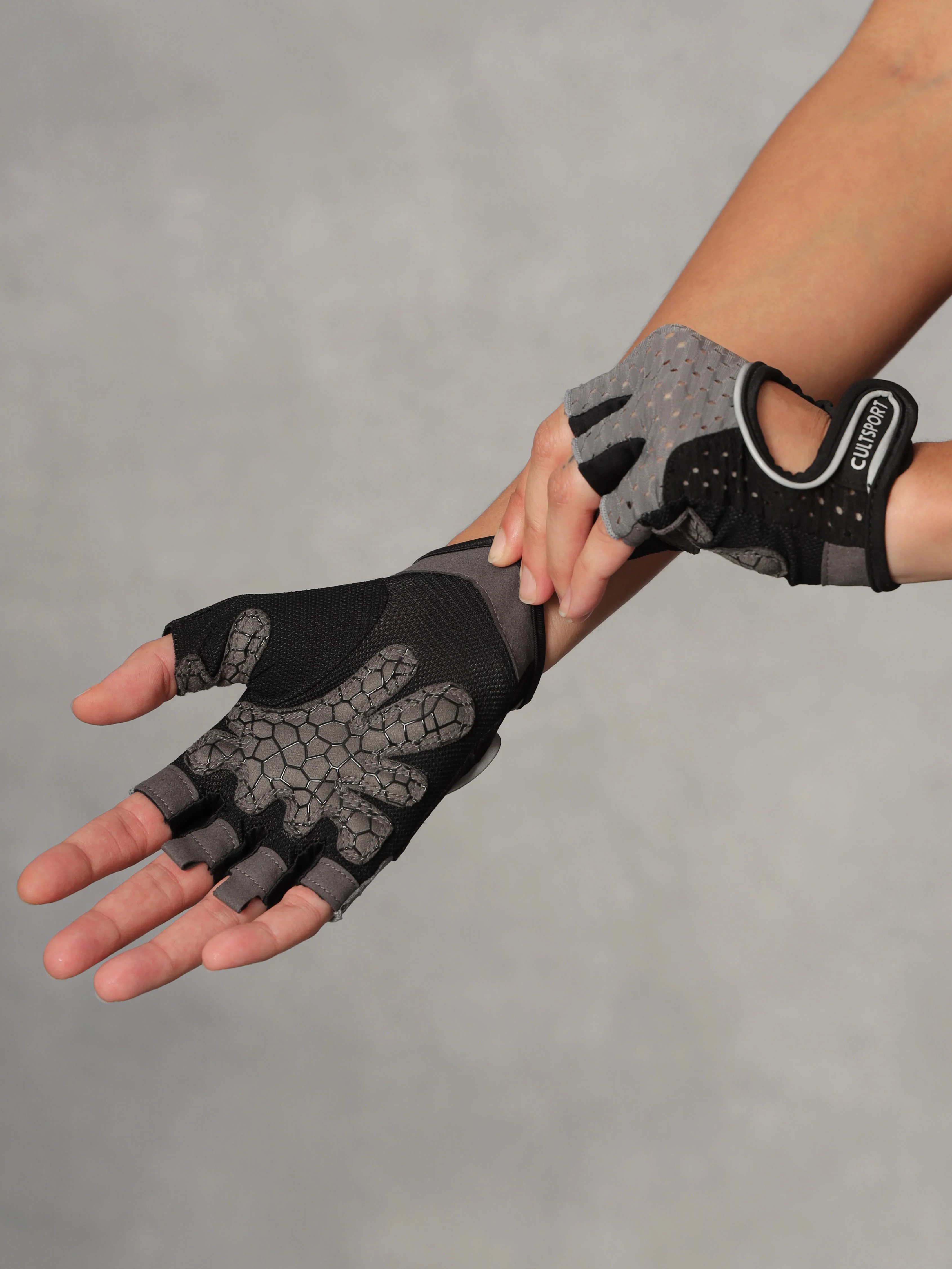 Training Workout Gloves - Image 3