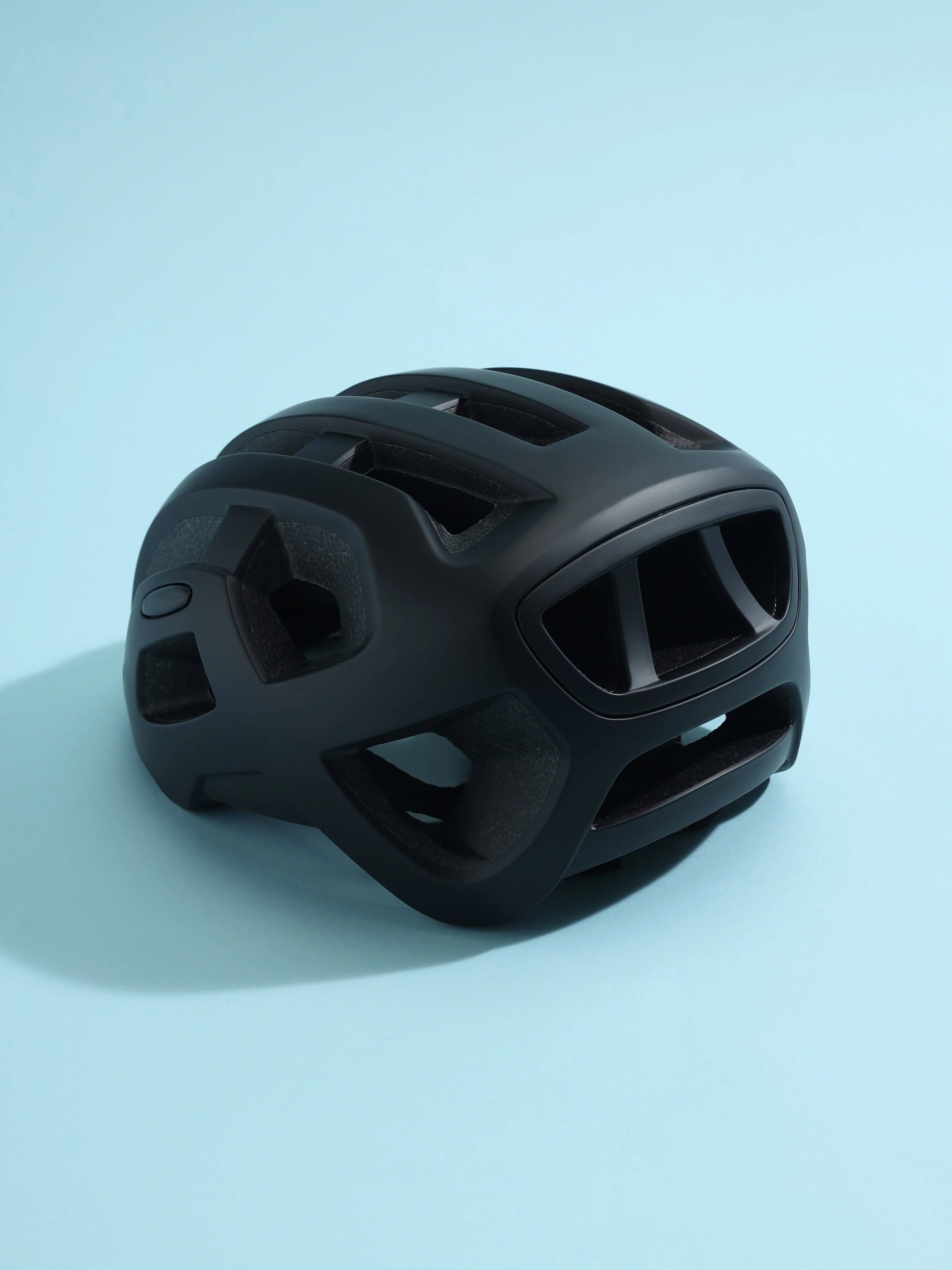Unisex Cycling Helmet - Image 4