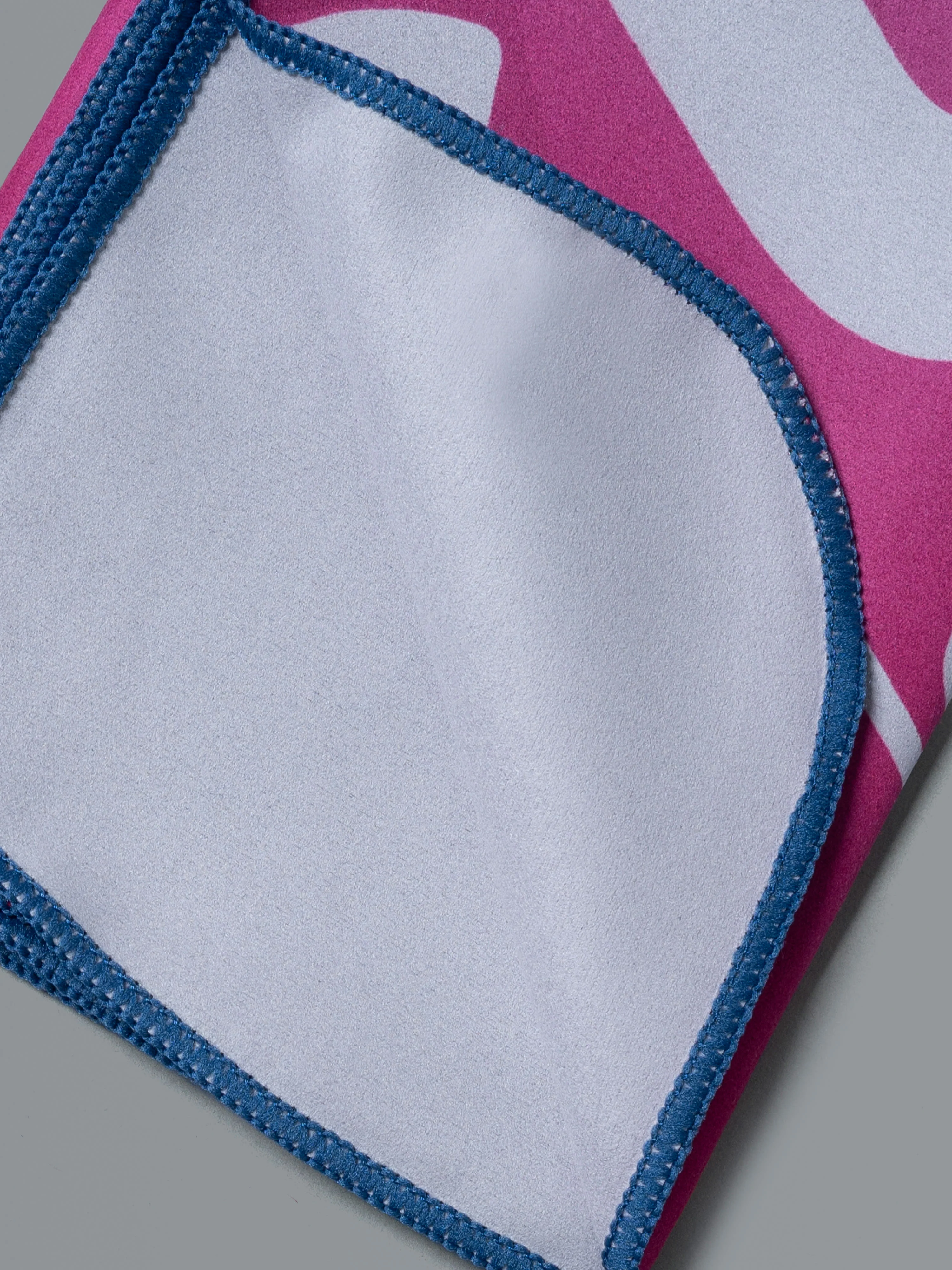 Unisex Super Absorbent Hand Towel - Image 4