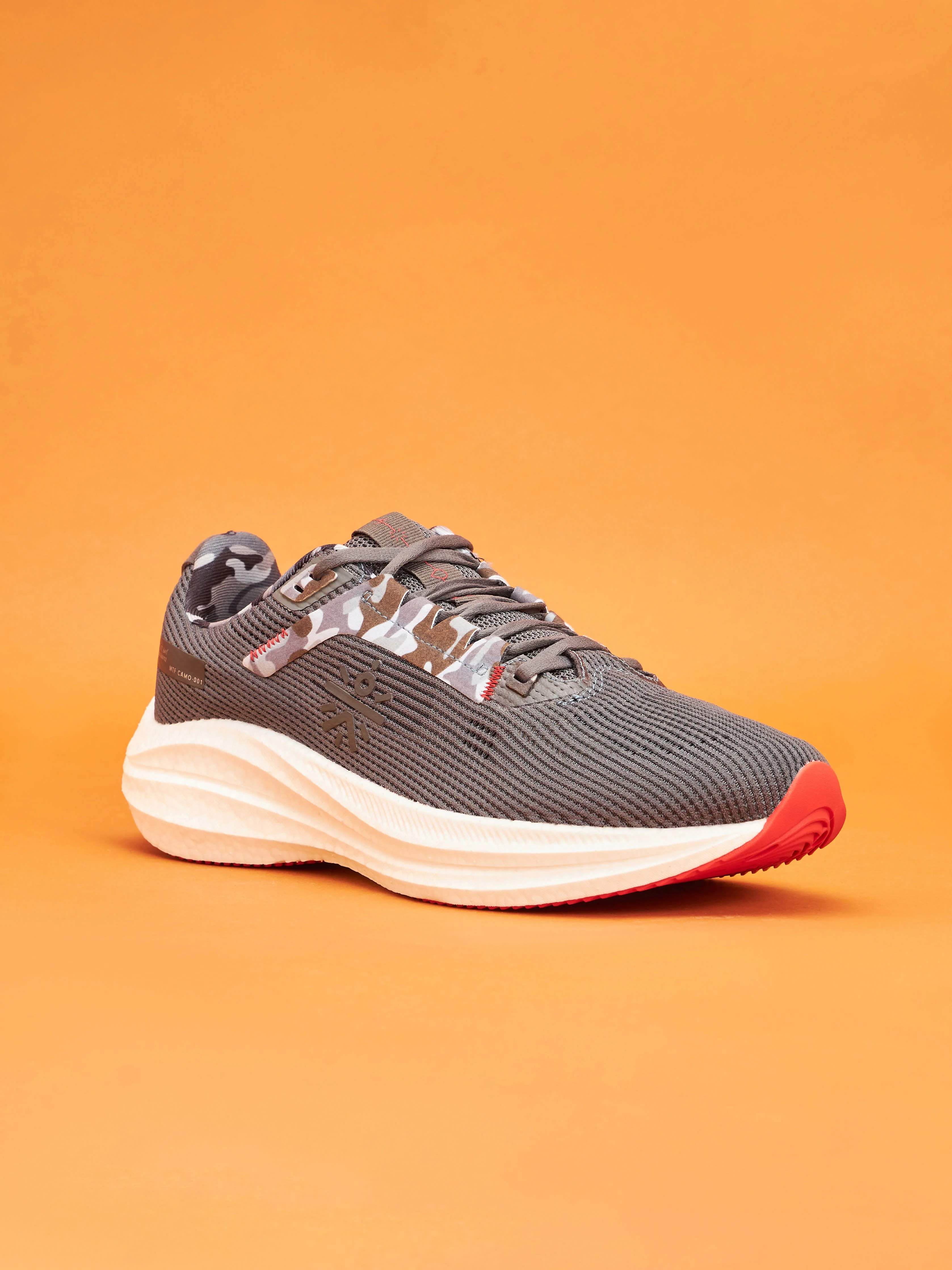cult Versa DFNDR Men Running Shoes - Grey/Red - Image 7