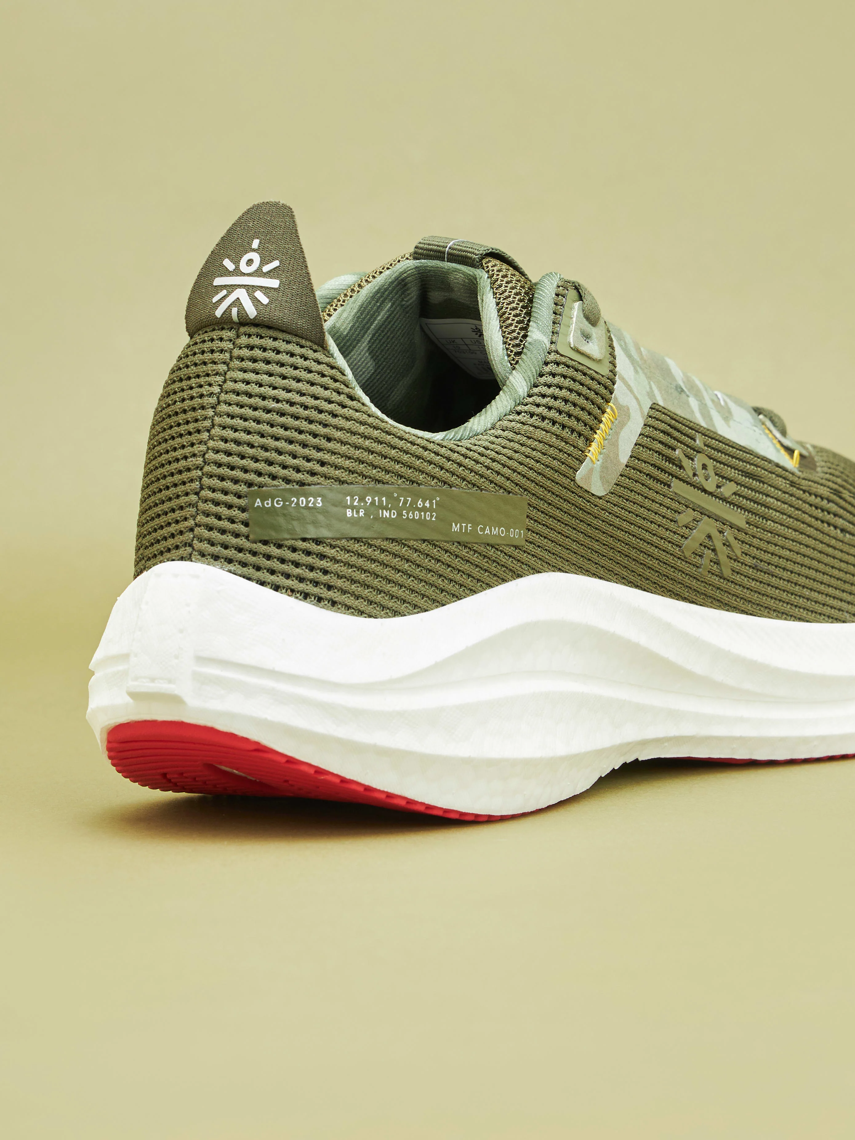 cult Versa DFNDR Men Running Shoes - Olive - Image 5
