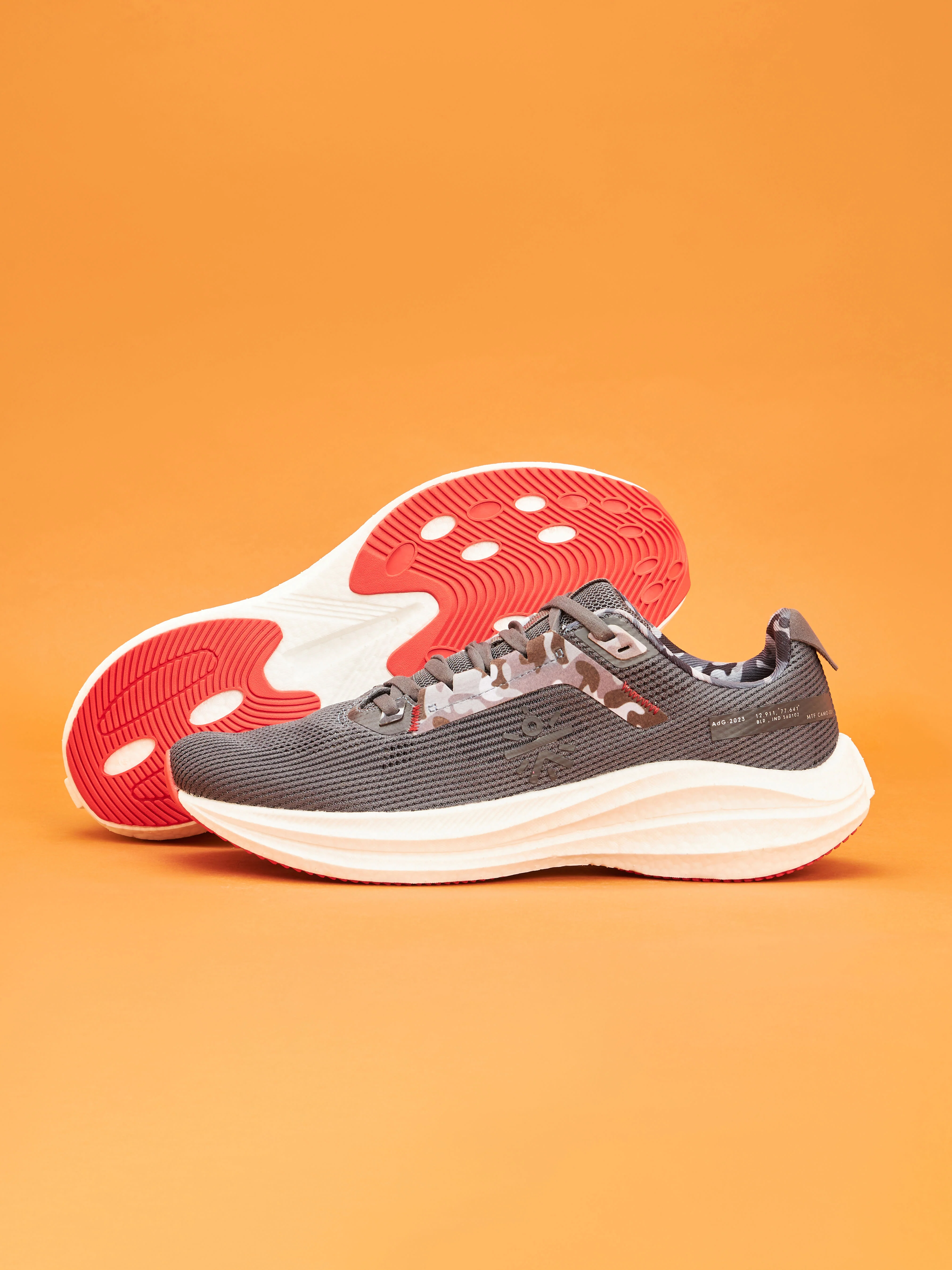 cult Versa DFNDR Men Running Shoes - Grey/Red - Image 8