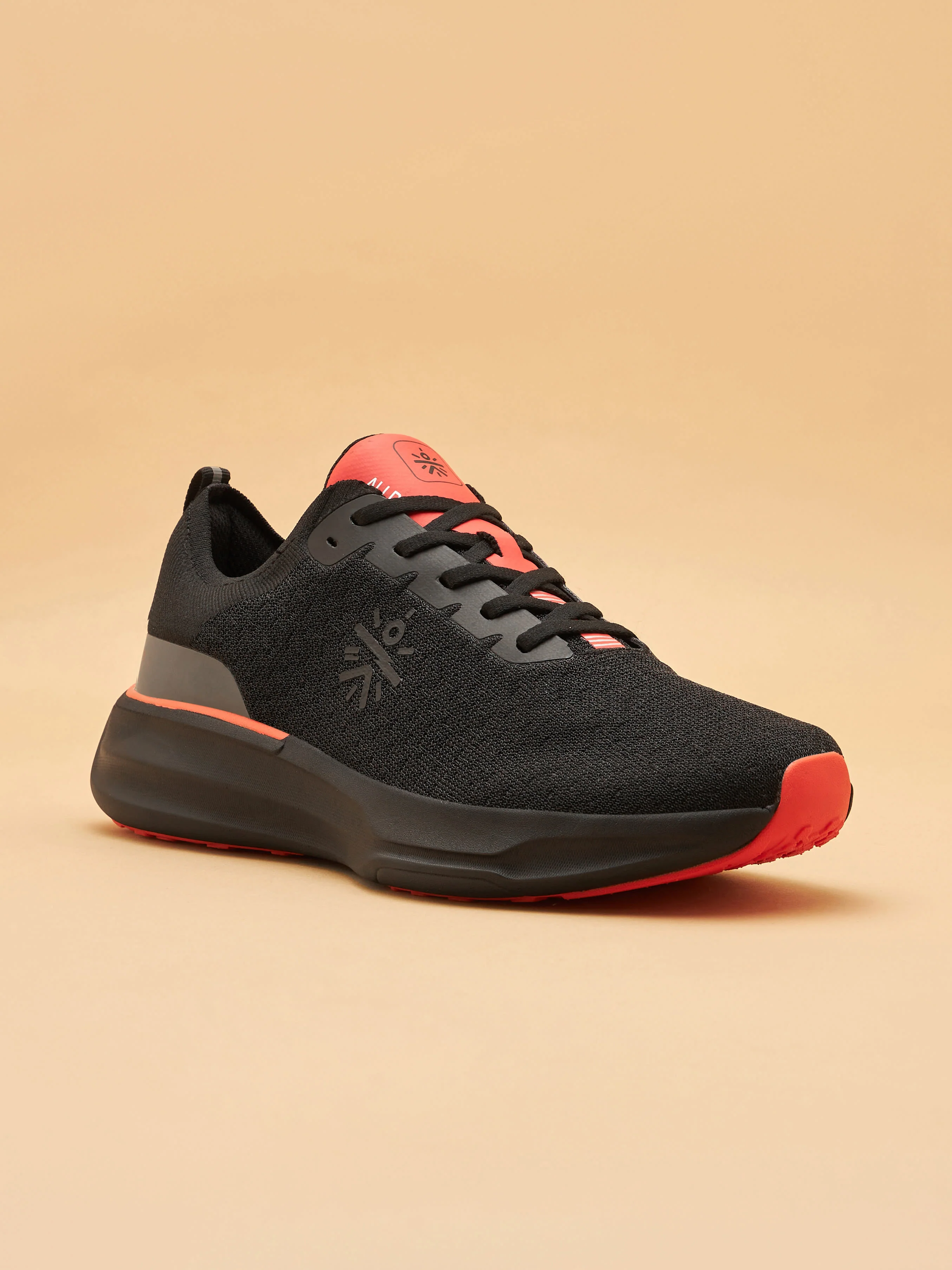 cult Versa Fly Men Running Shoes - Black/Red - Image 7