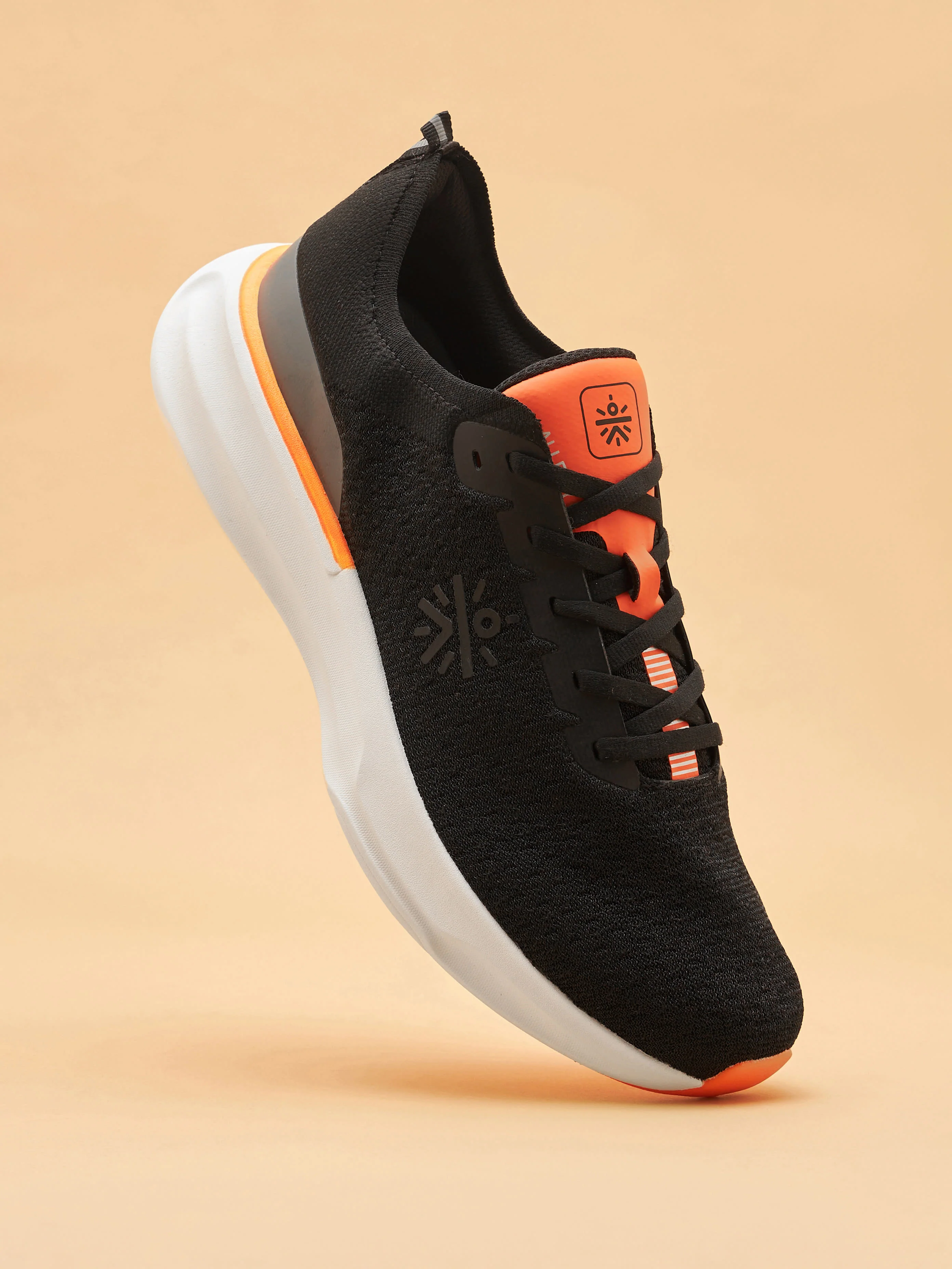 cult Versa Fly Men Running Shoes - Black/Orange - Image 3