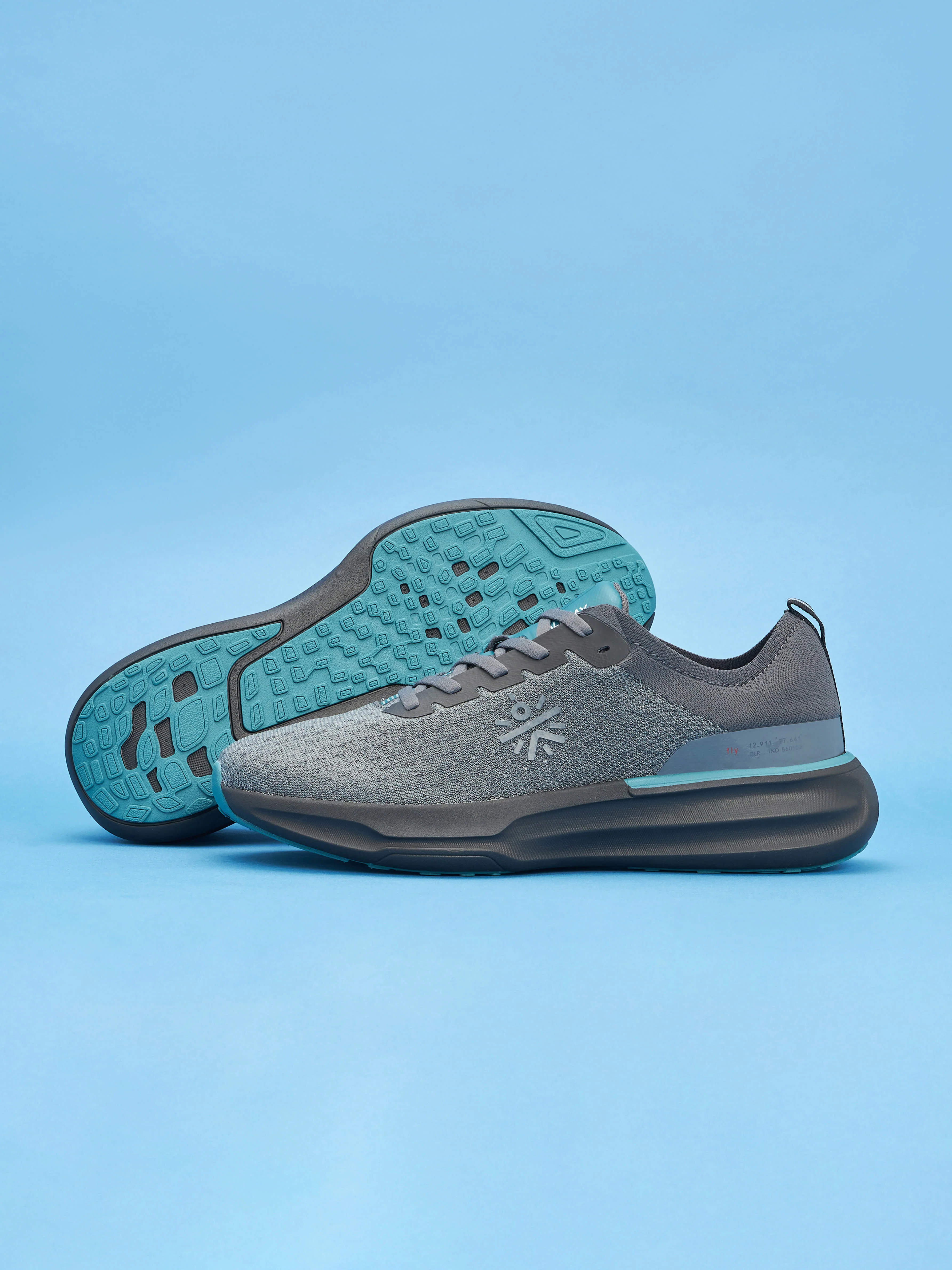 cult Versa Fly Men Running Shoes - Charcoal Grey - Image 8
