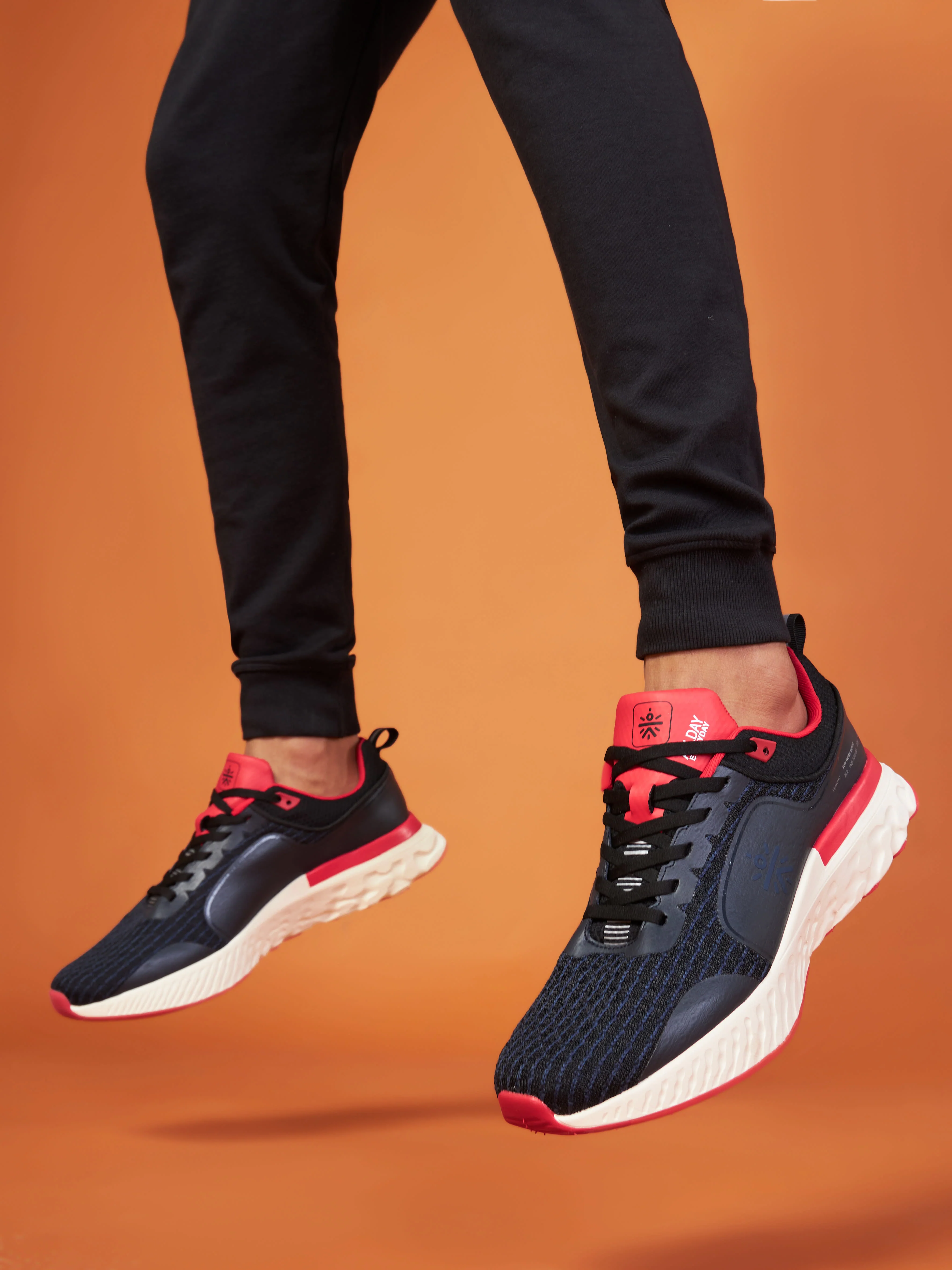 cult Versa Maze Men Running Shoes - Charcoal/Red - Image 10