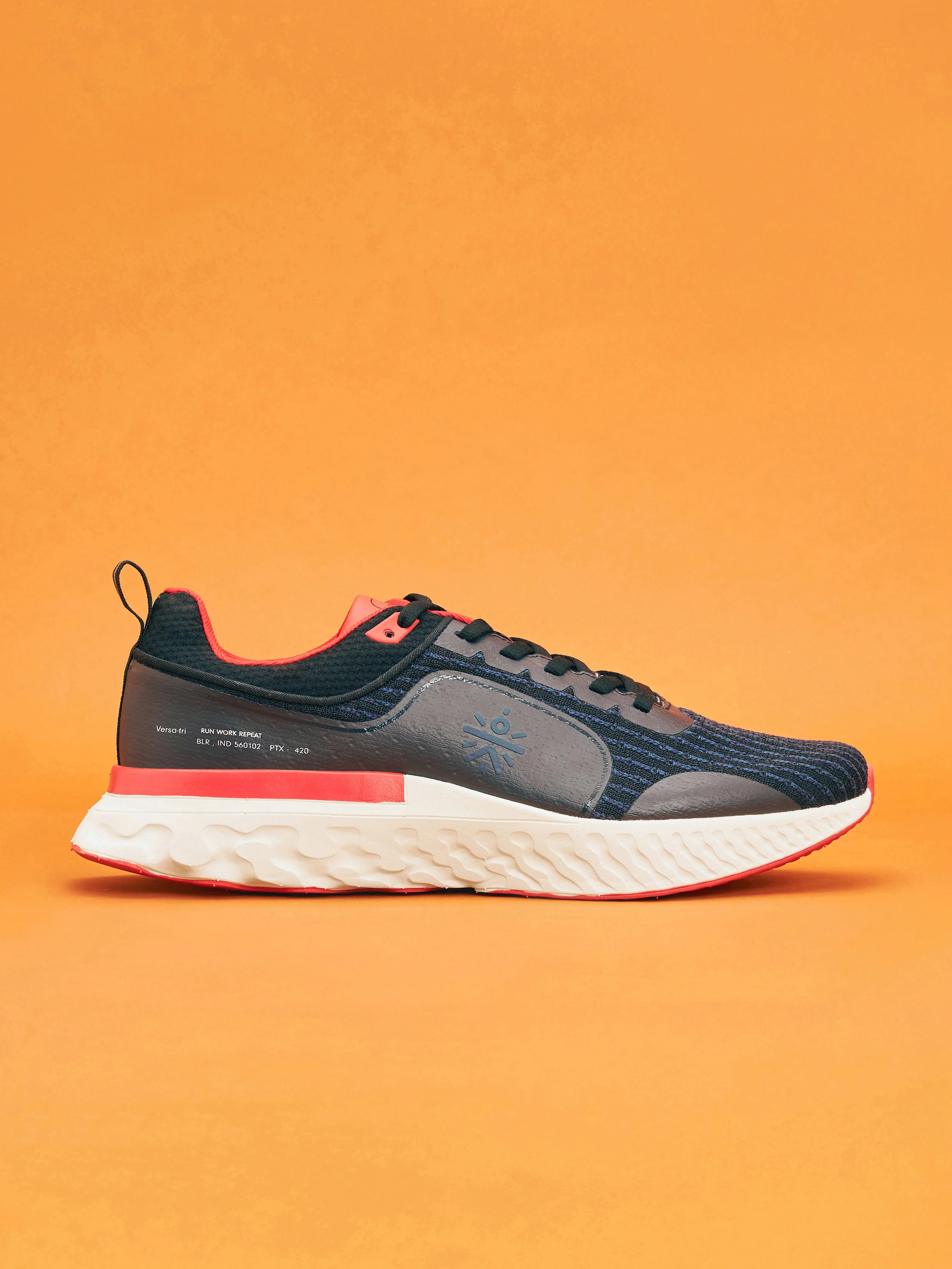 cult Versa Maze Men Running Shoes - Charcoal/Red - Image 2