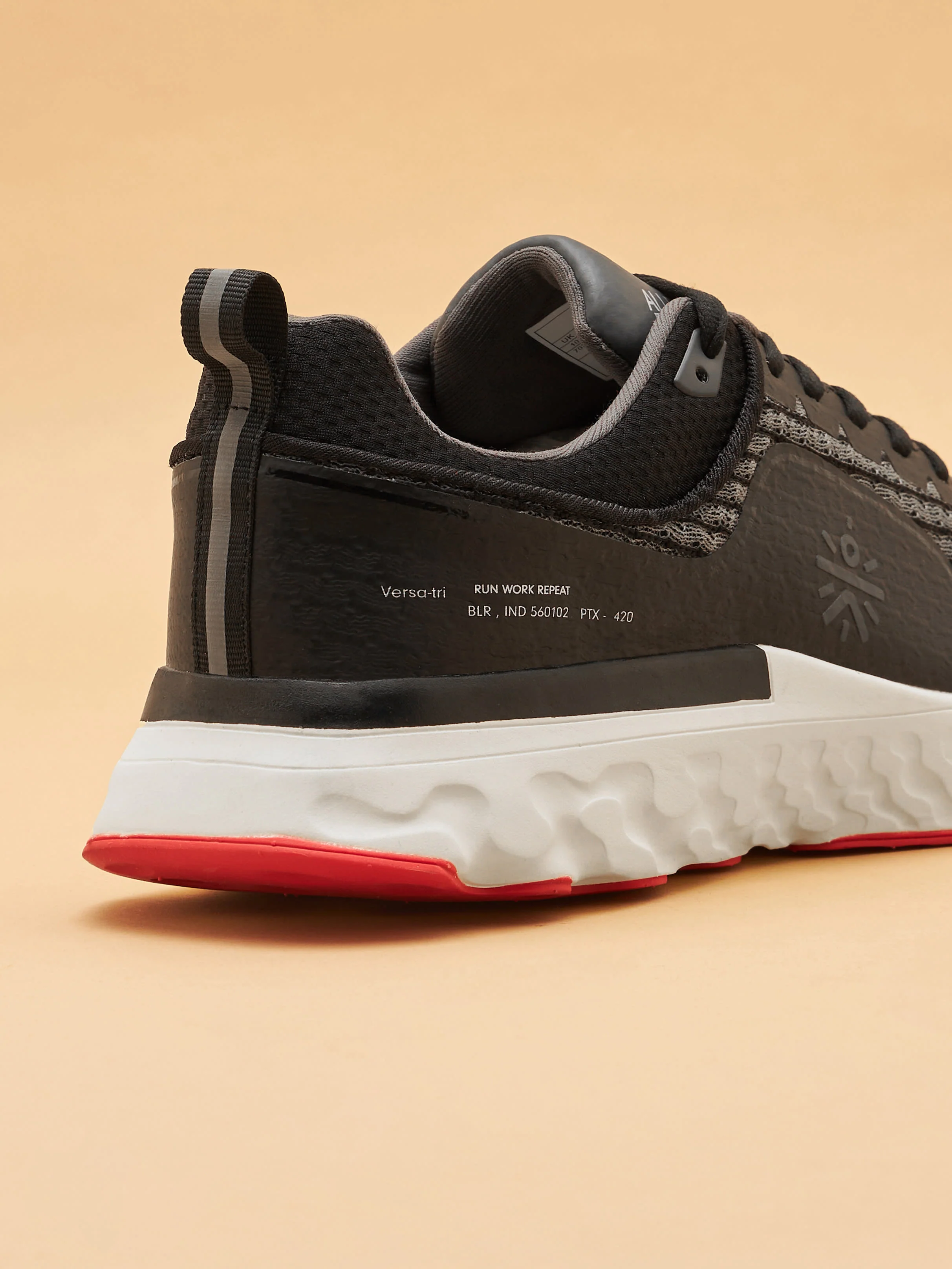 cult Versa Maze Men Running Shoes -  Black - Image 5