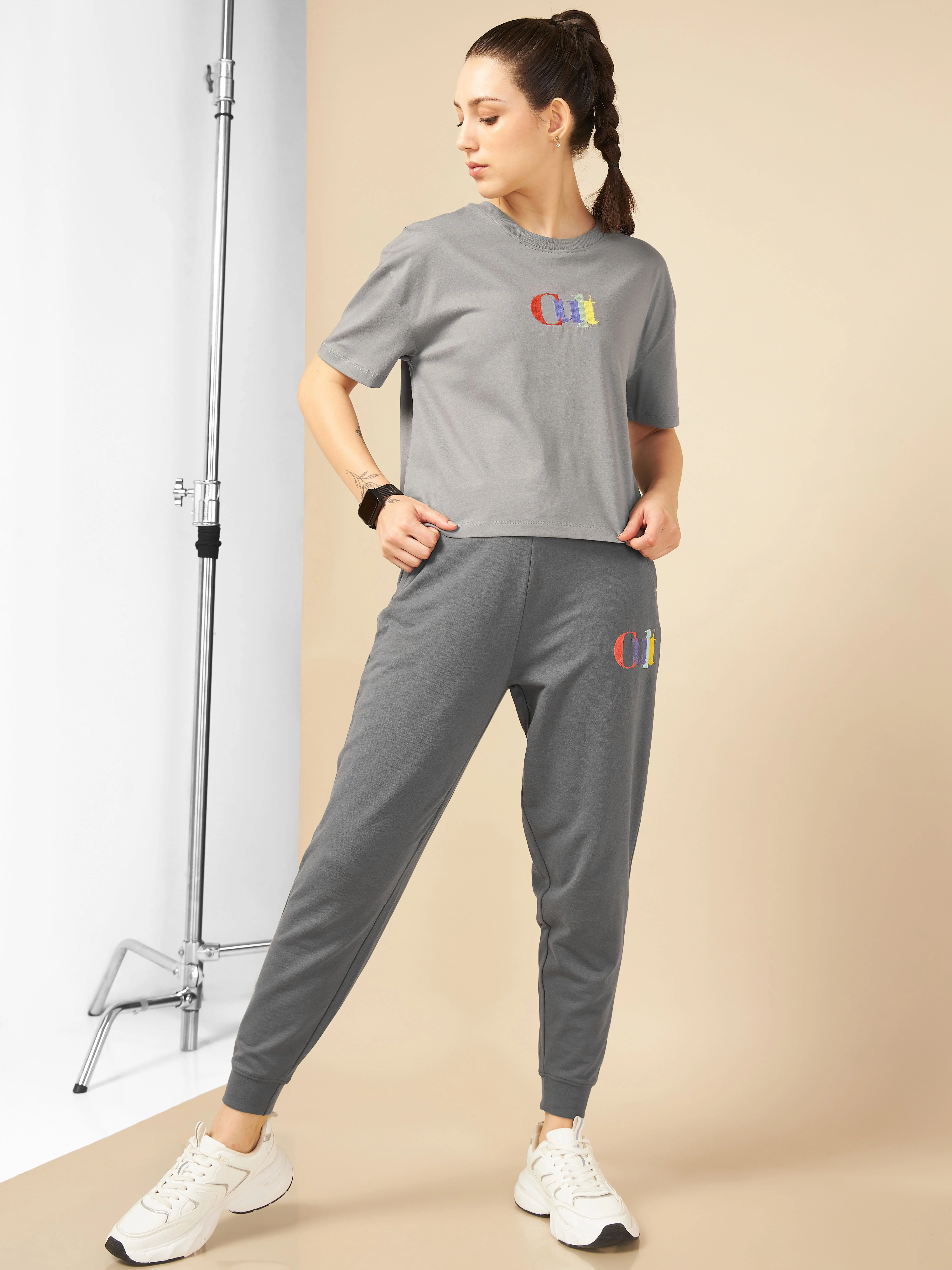 Women Grey Cult club T-shirt - Image 2
