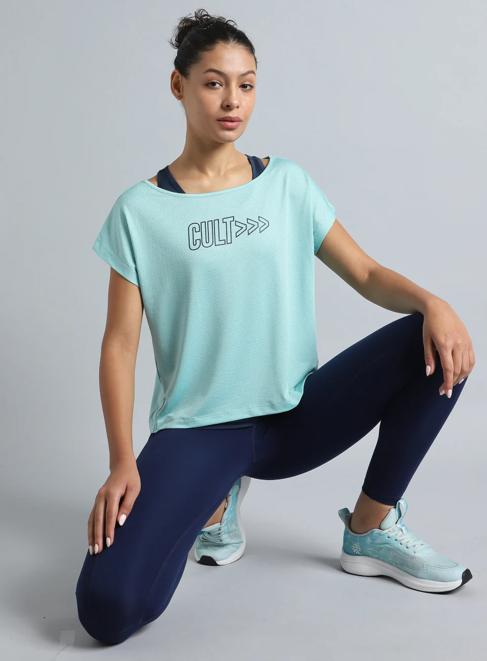 Women's 2in1 Layered Performance Turquoise T-shirt - Image 3