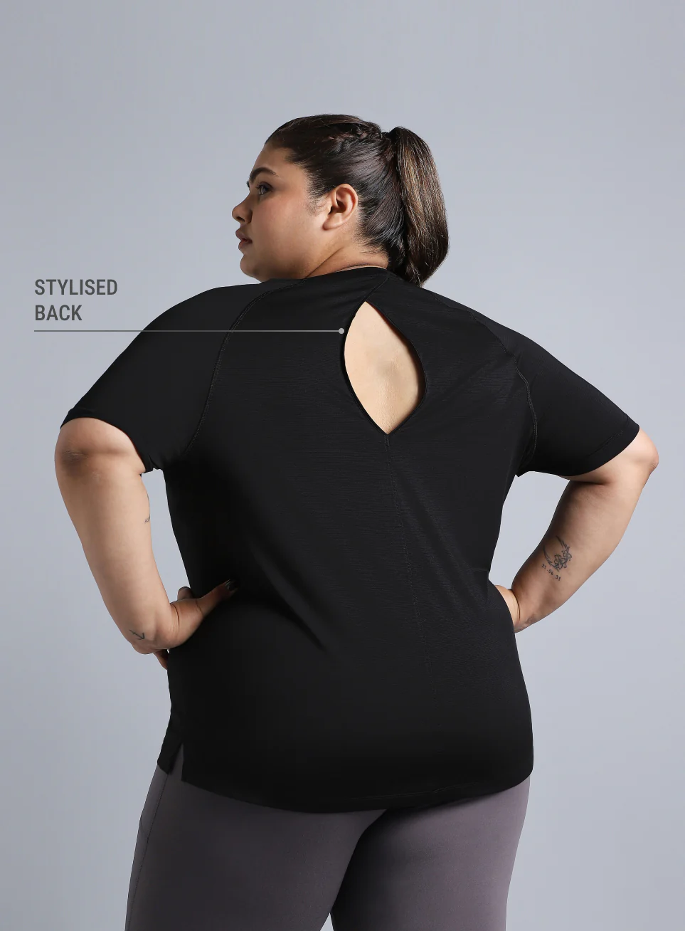 Women's Black Back Cut Out Plus Size T-shirt - Image 6