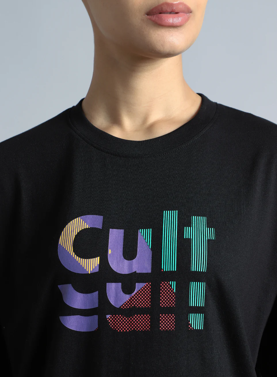 Women's Black Back Print Relaxed Fit T-shirt - Image 7